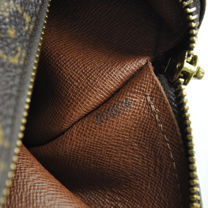 Louis Vuitton Monogram Papillon 26 9 of 9