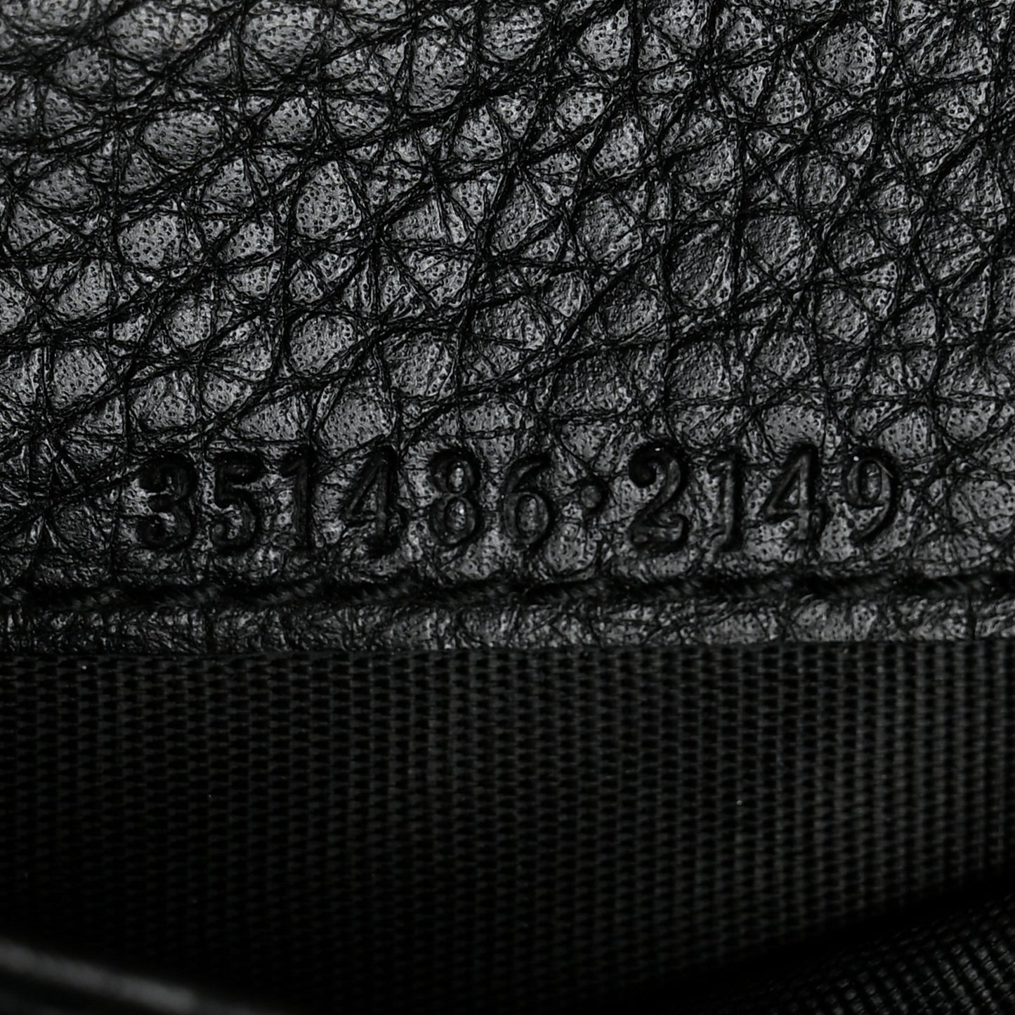 Pebbled Calfskin Medium Soho Zip Around Wallet Black