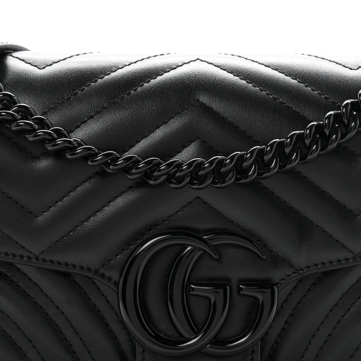 Calfskin Matelasse Monochrome Small GG Marmont Shoulder Bag Black