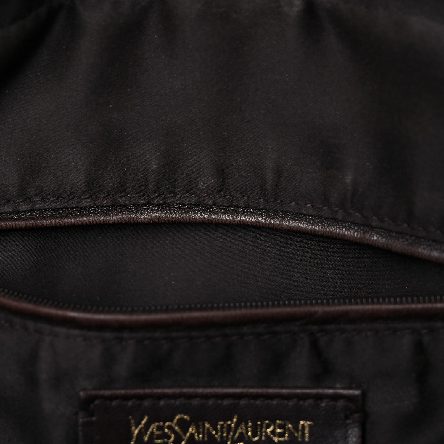 Saint Laurent Patent Calfskin Medium Muse Red 16 of 32