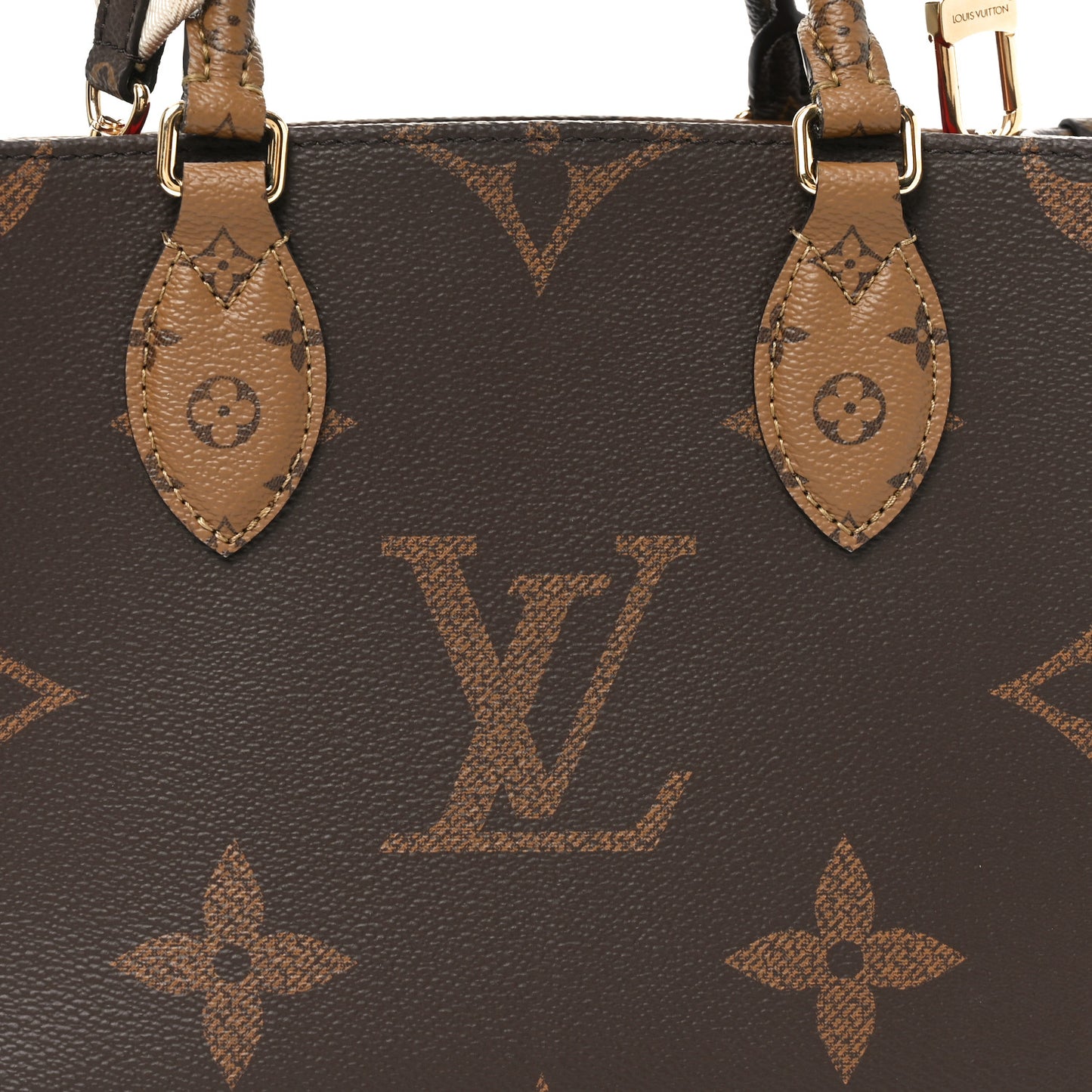 Reverse Monogram Giant Onthego PM
