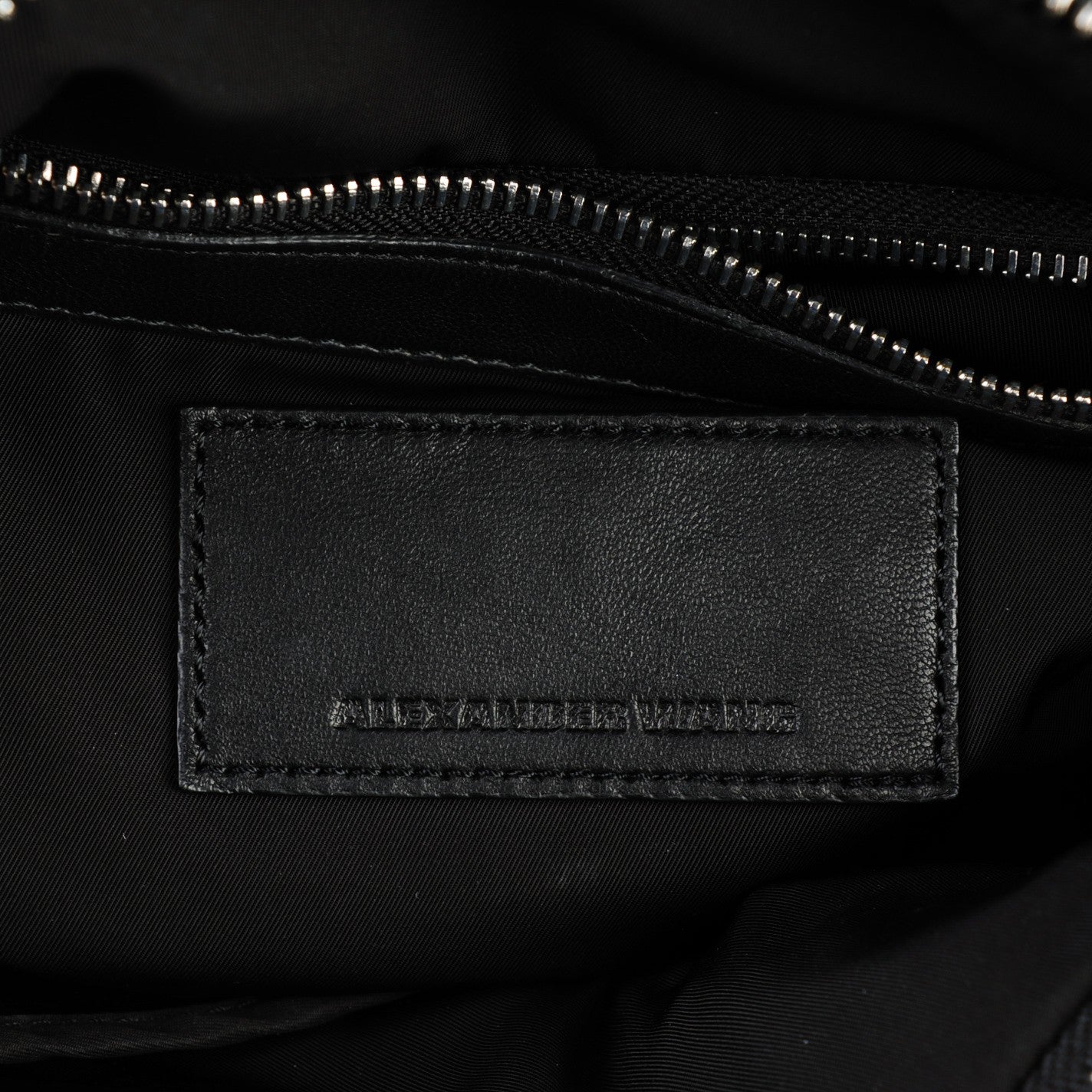 Neoprene Lambskin Rocco Black Resin Hardware