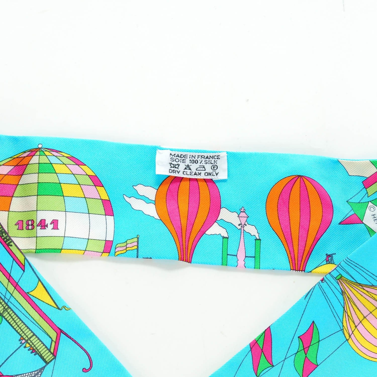 Hermes Silk Les Folies Du Ciel Twilly 3 of 6