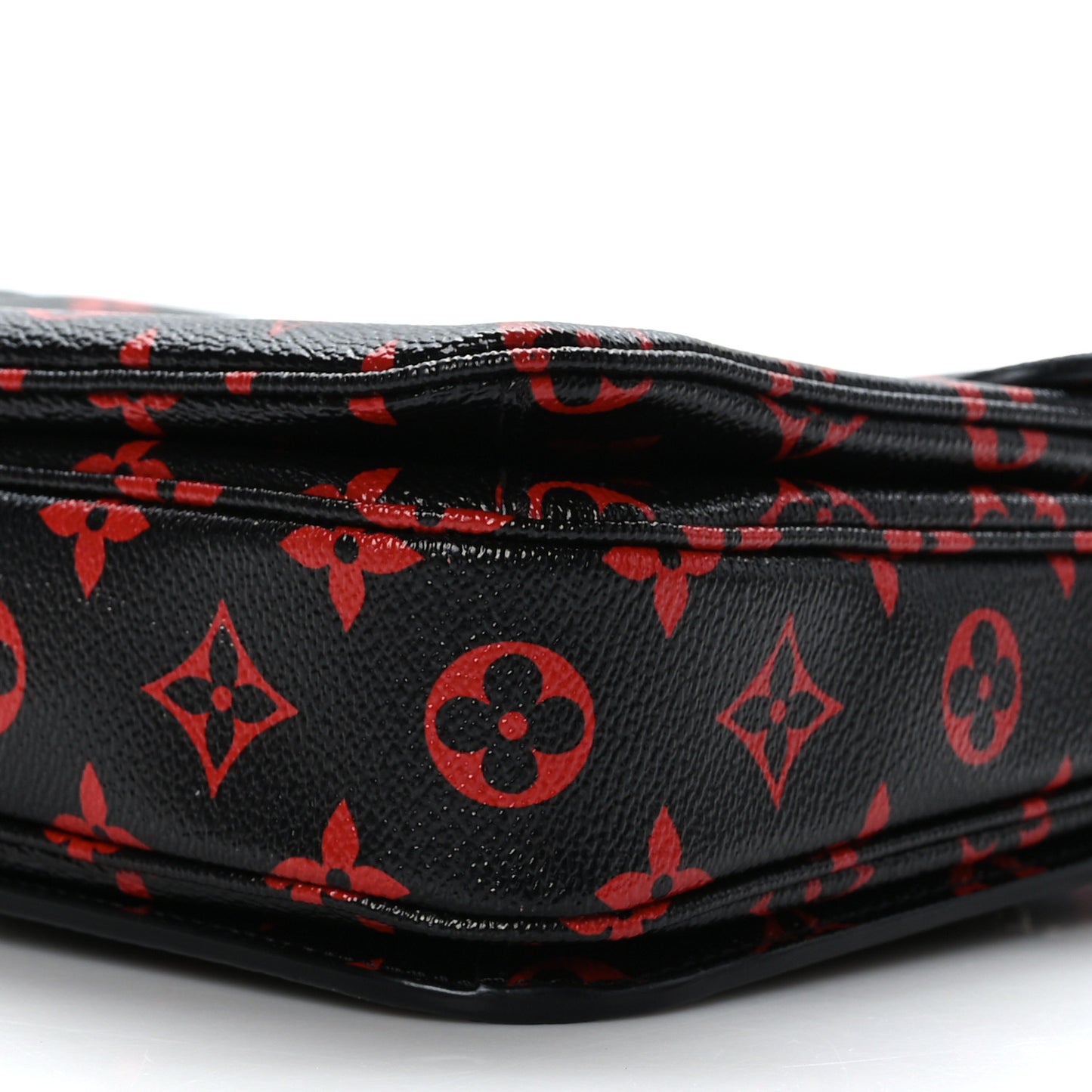 Monogram Infrarouge Pochette Metis