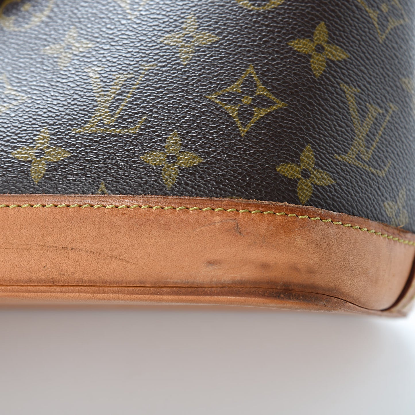 Monogram Alma PM