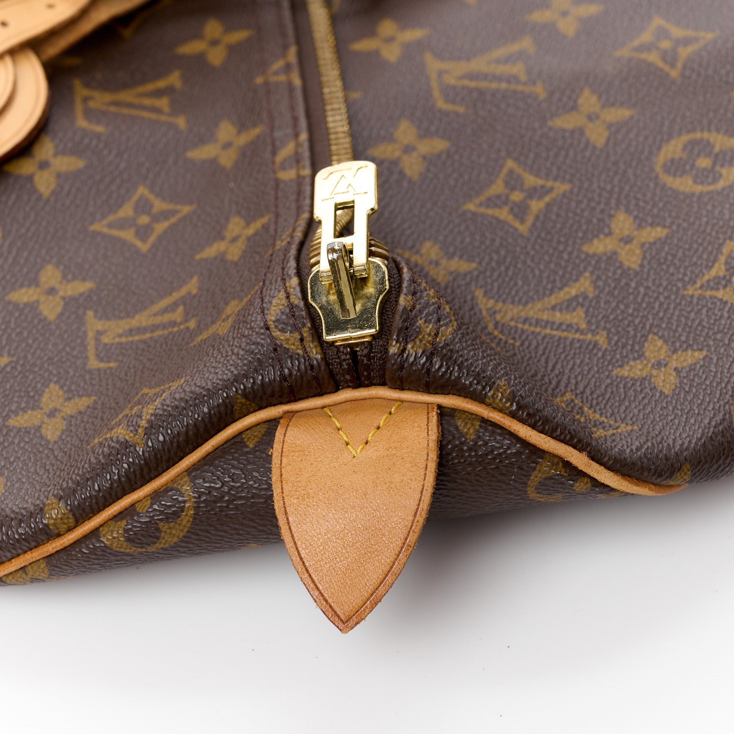 Louis Vuitton Monogram Keepall 50 14 of 20