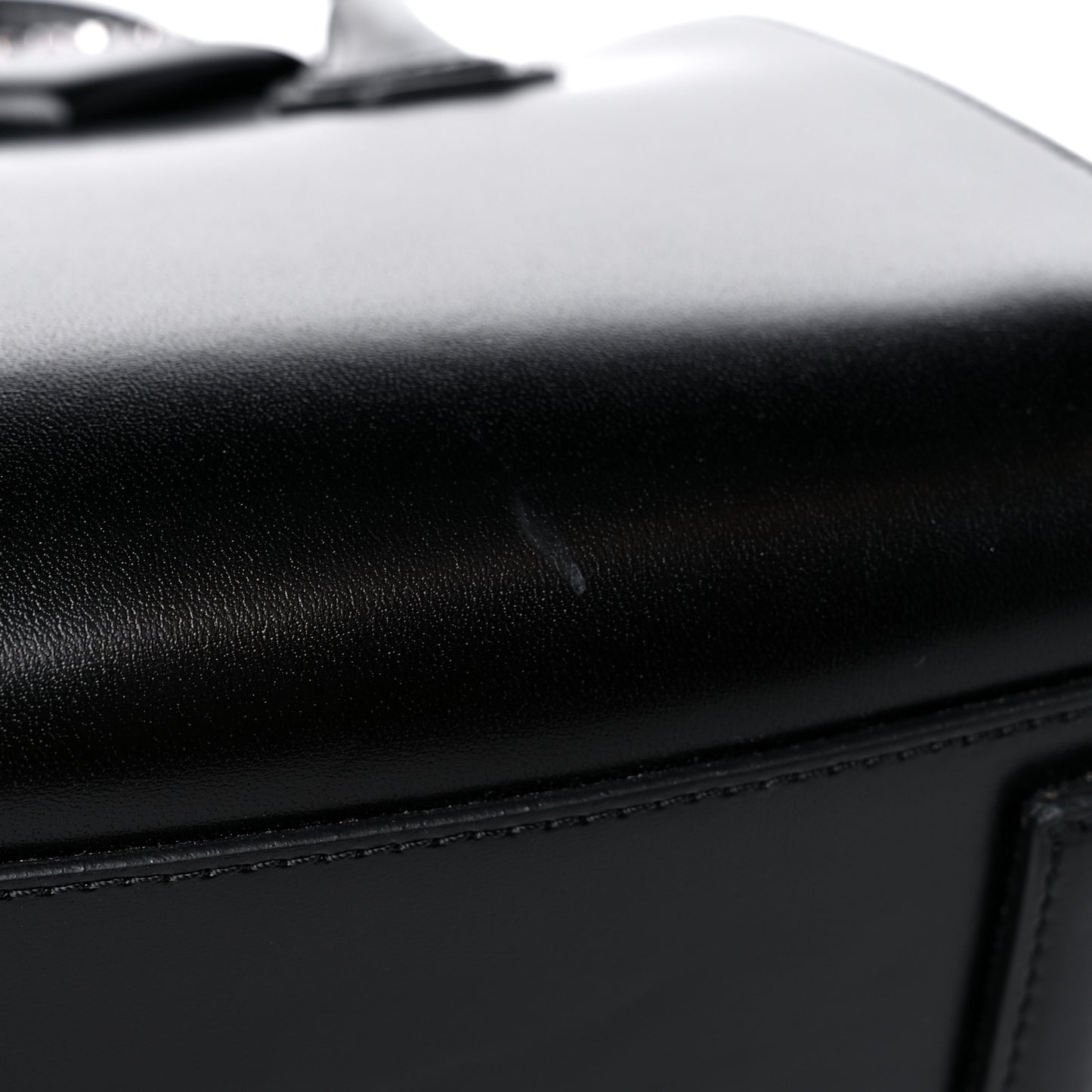 Shiny Lord Calfskin Mini Antigona Black
