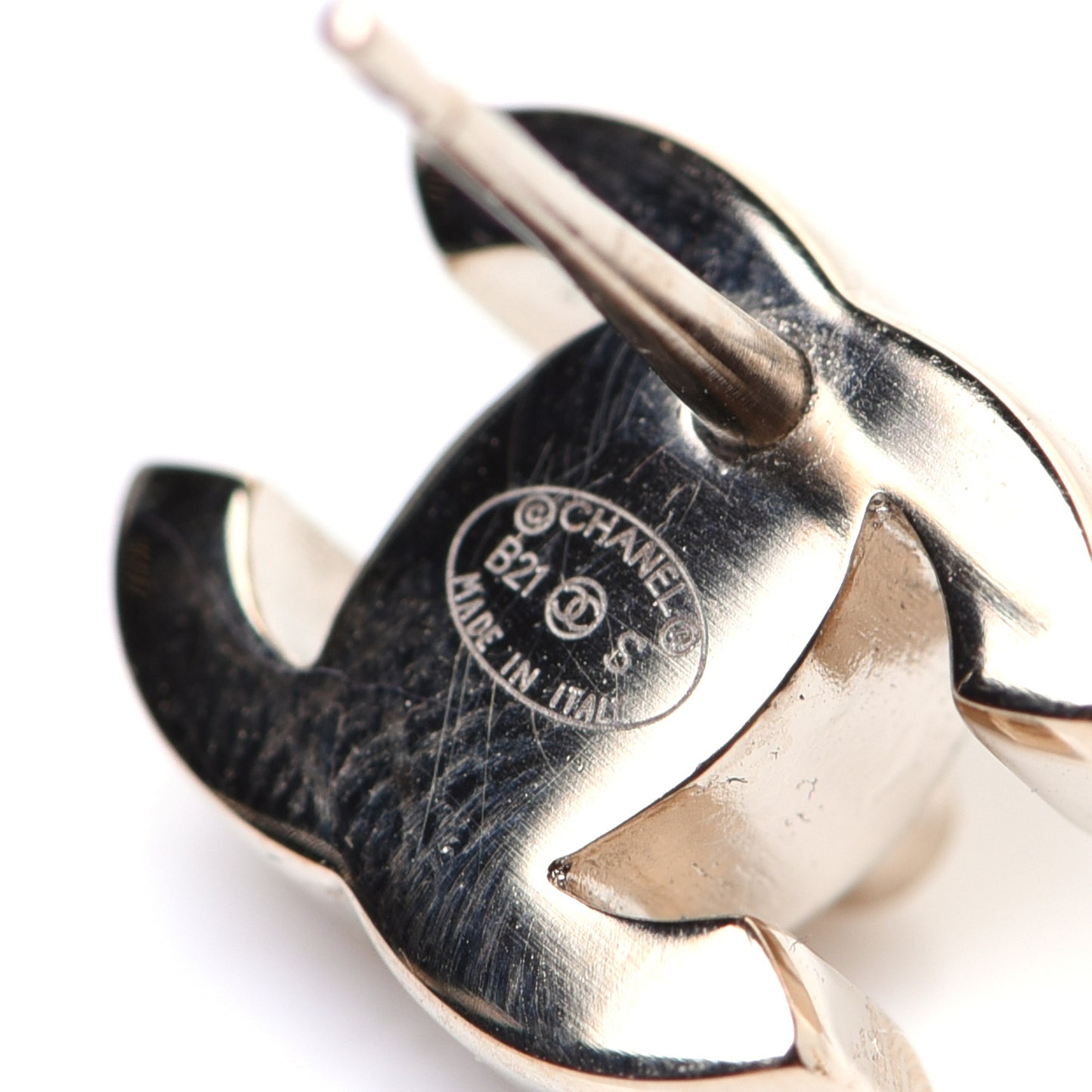 Metal CC Turnlock Earrings Gold