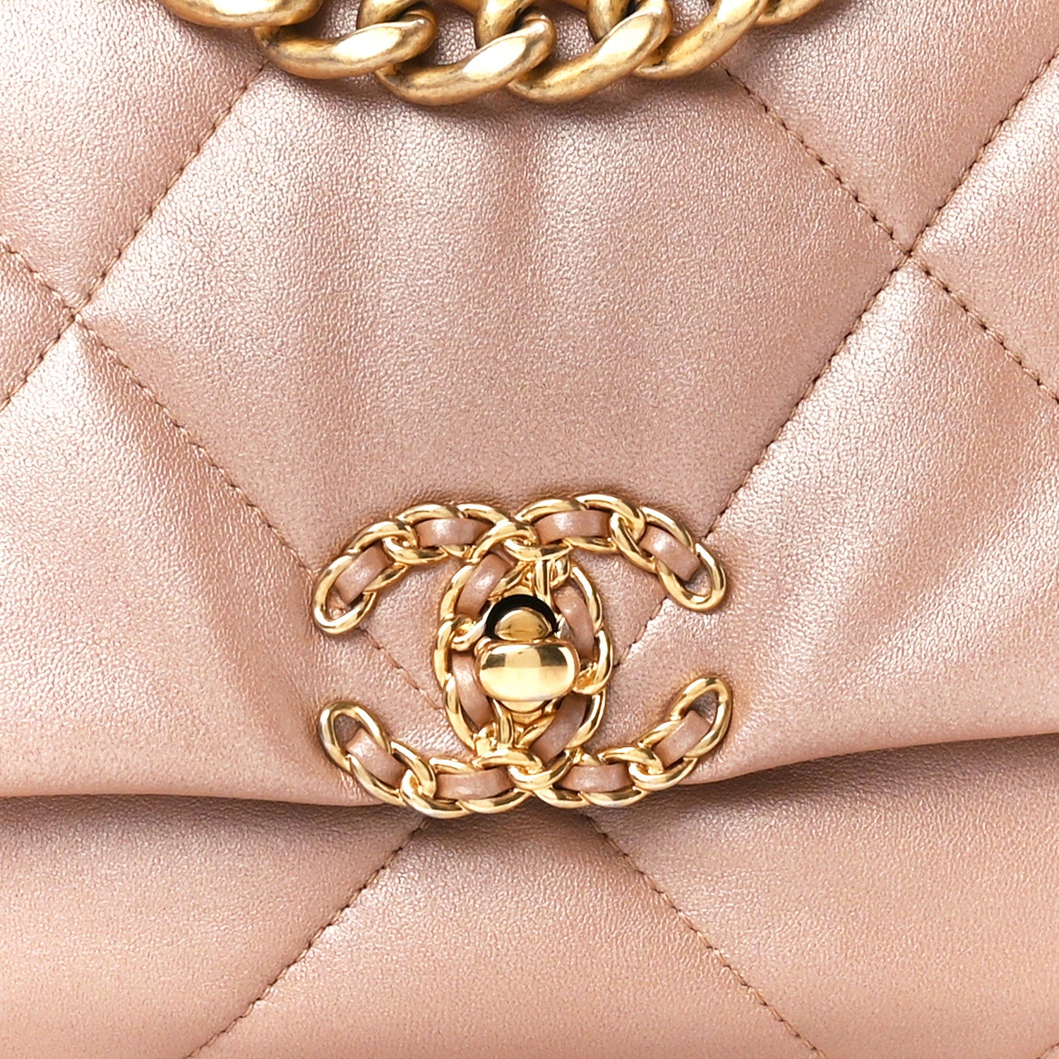 Chanel Shiny Lambskin Quilted Medium Chanel 19 Flap Beige 8 of 10