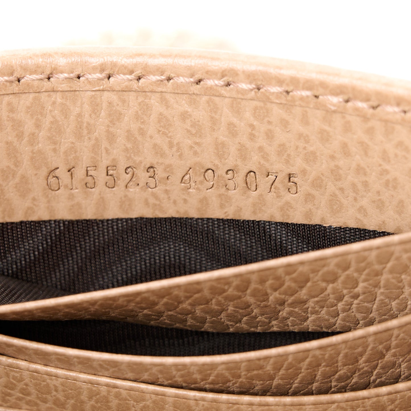 Dollar Calfskin Interlocking G Chain Wallet Camelia