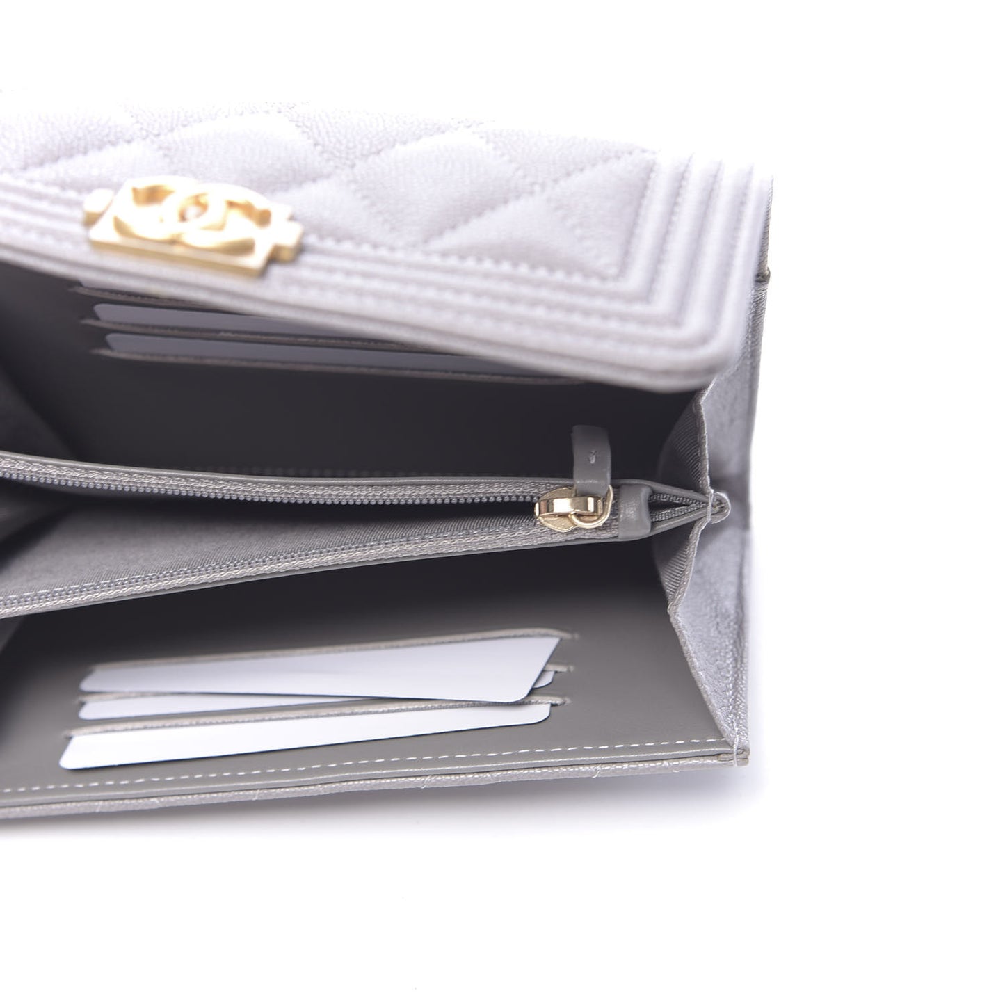 Caviar Quilted Medium Boy Flap Wallet Grey