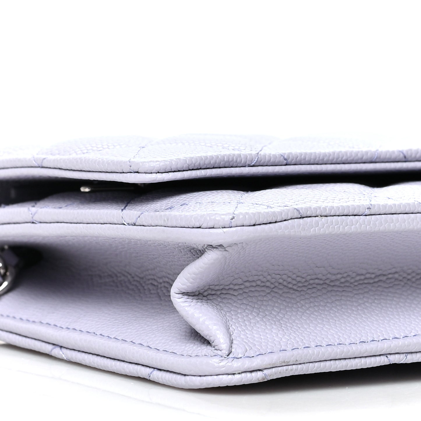 Caviar Quilted Wallet On Chain WOC Light Purple