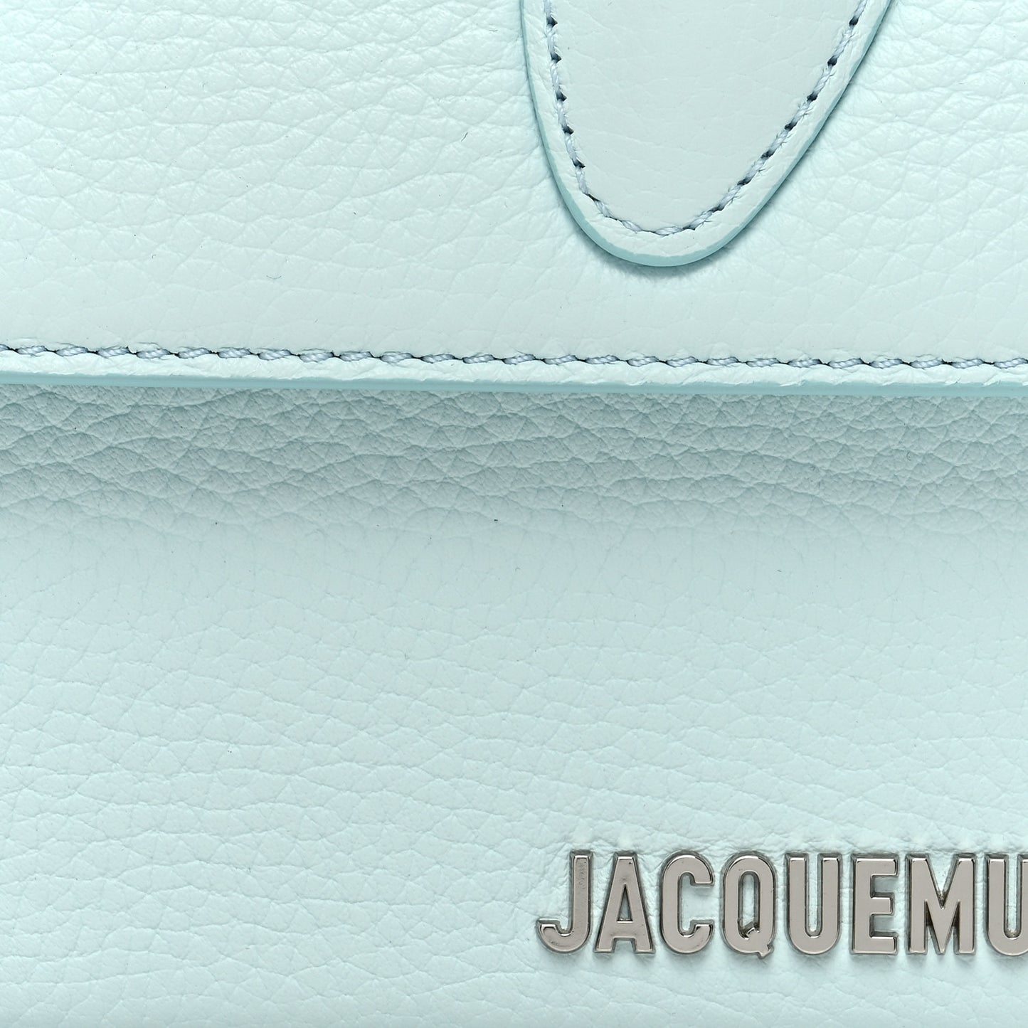 Grained Calfskin Le Chiquito Moyen Light Blue