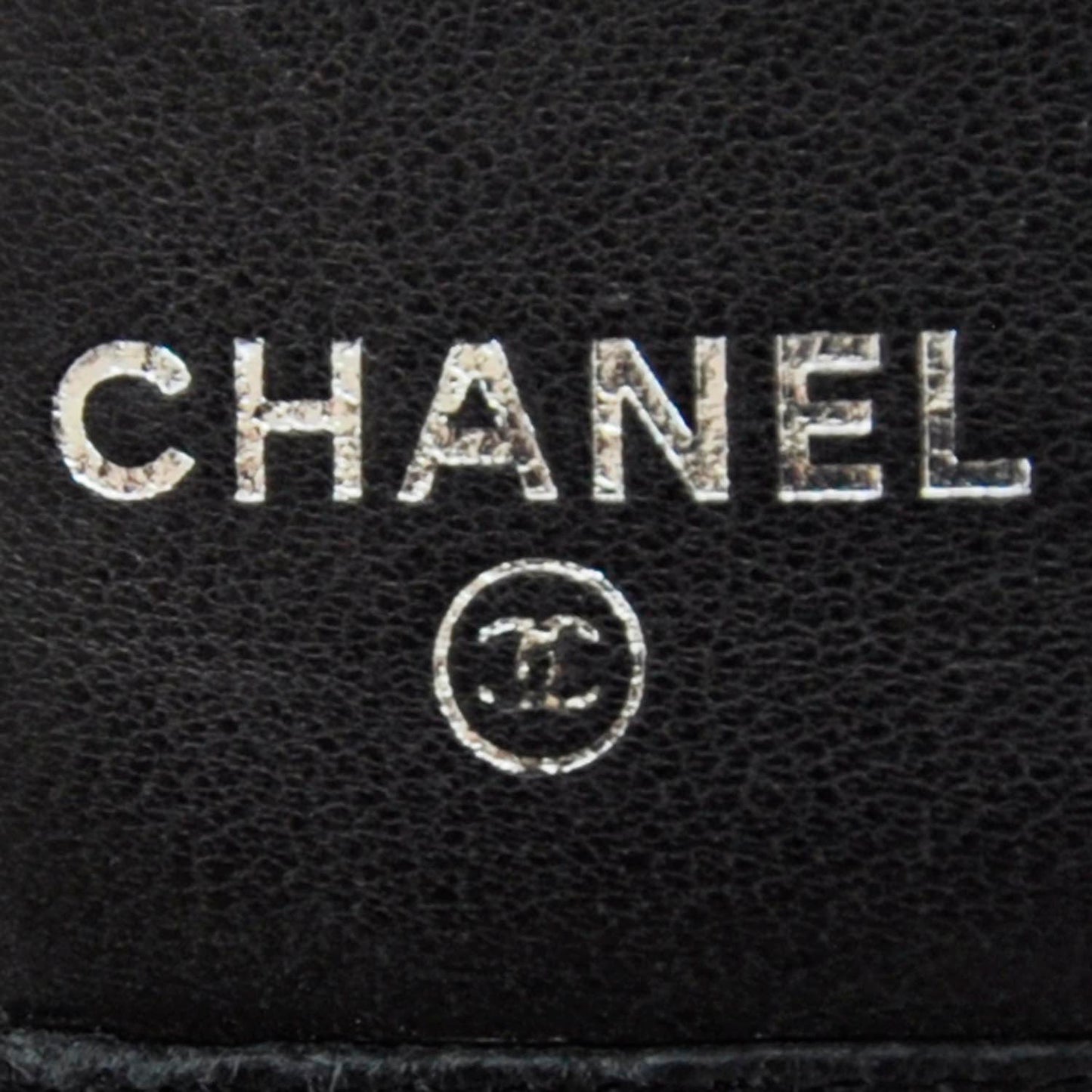 Lambskin Vertical Quilted Mademoiselle Yen Wallet Black