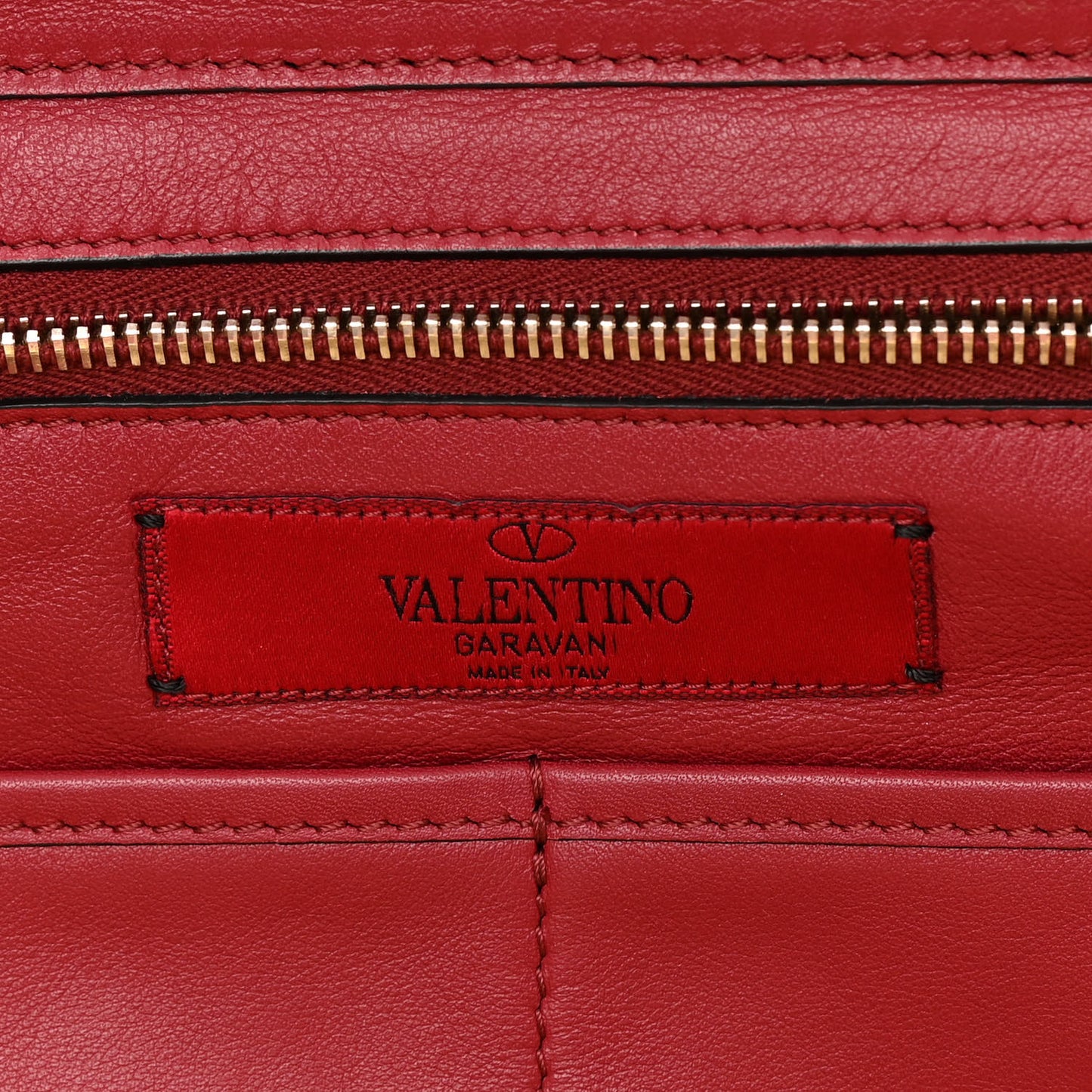 Vitello Medium Rockstud Tote Rosso Valentino