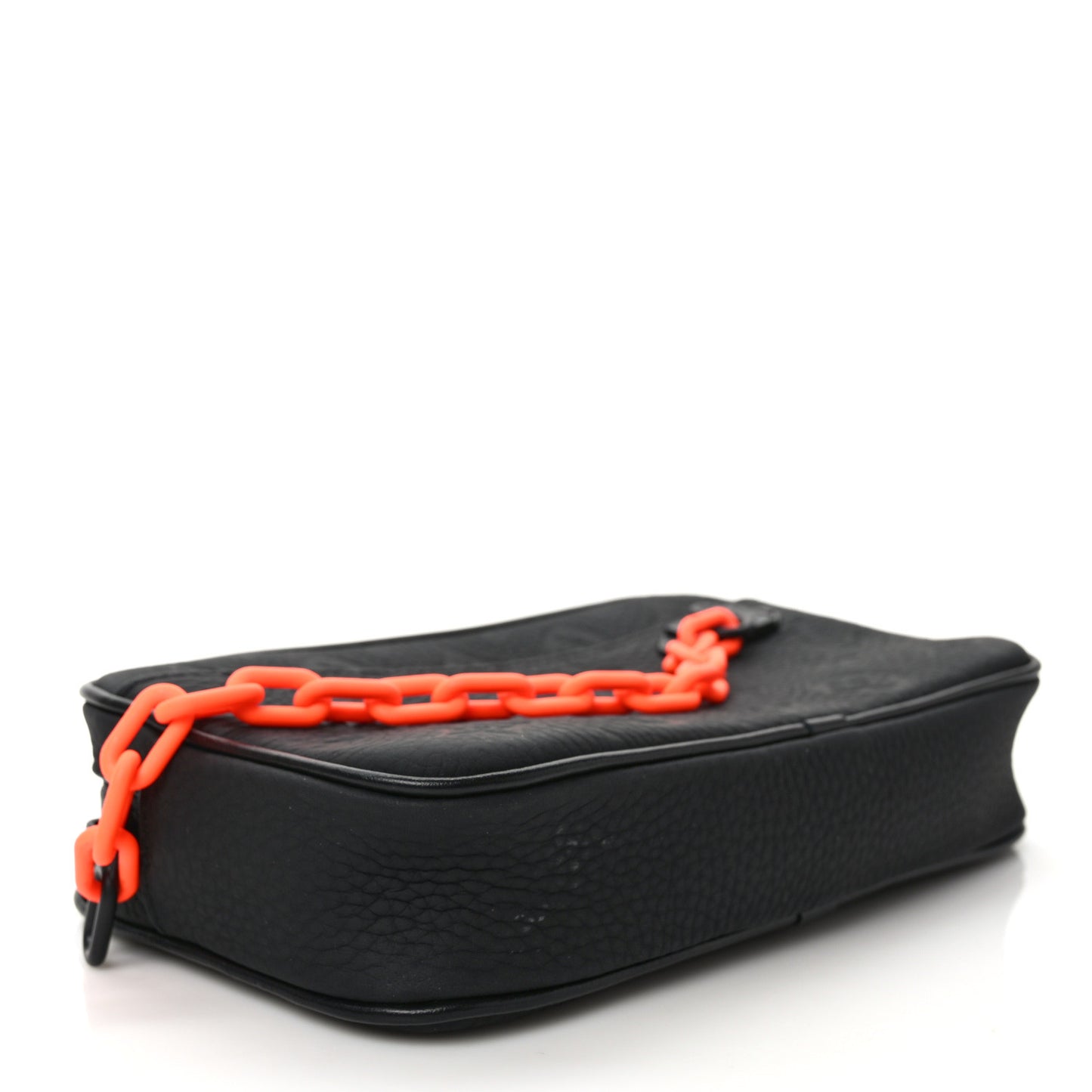 Taurillon Monogram Uniformes Solar Ray Soft Pochette Volga Belt Bag Black