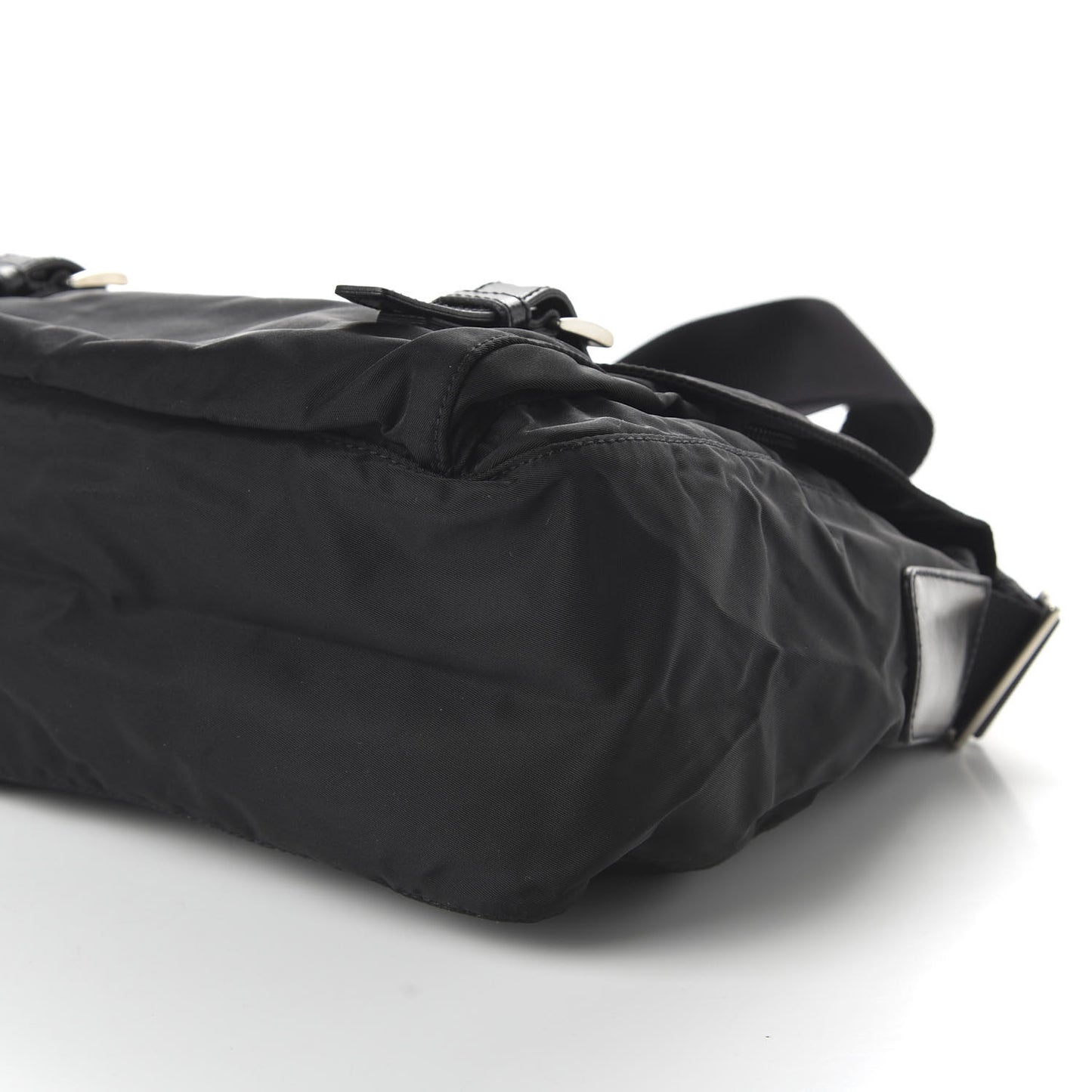 Nylon Vela Messenger Bag Black