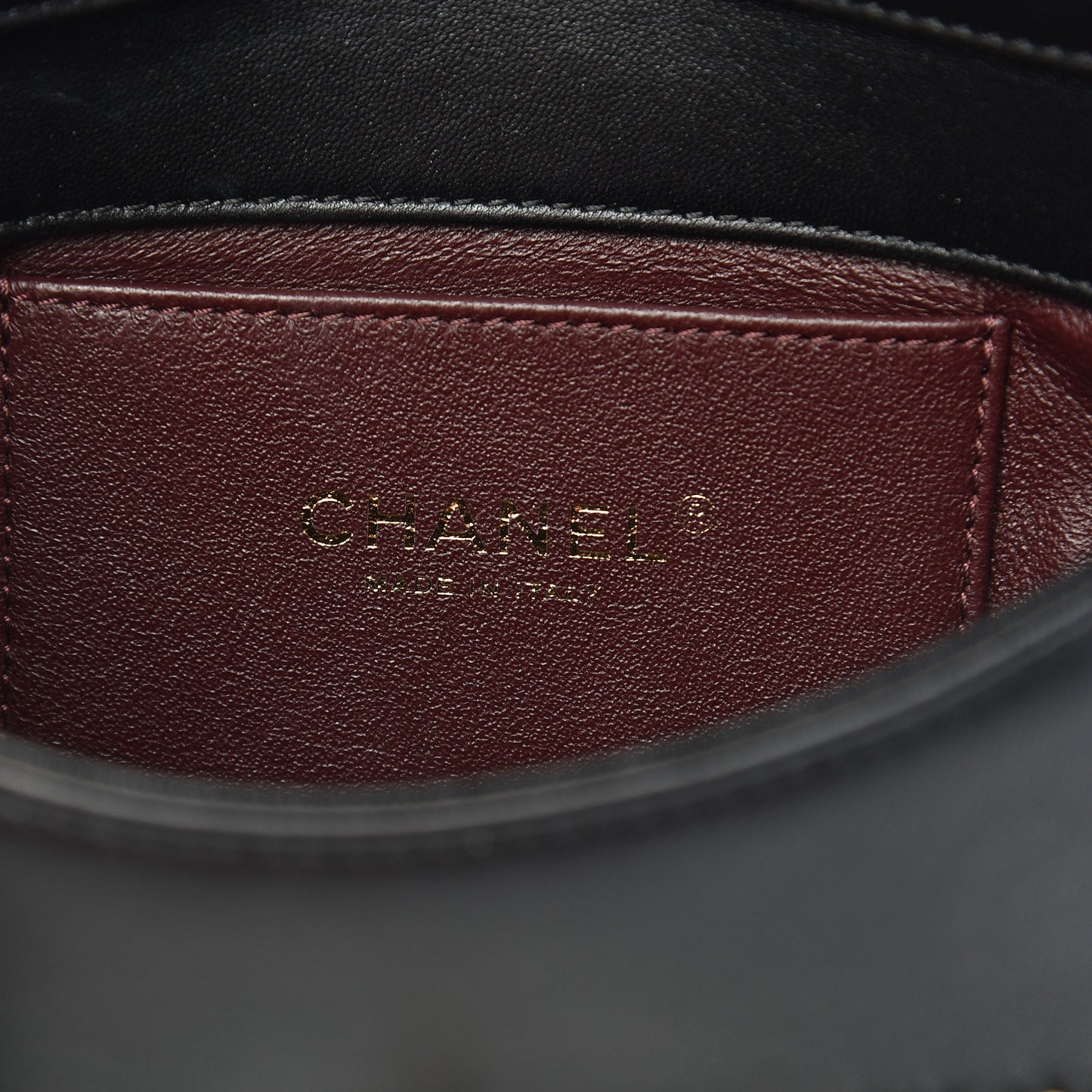 Lambskin Pearls Flap Black