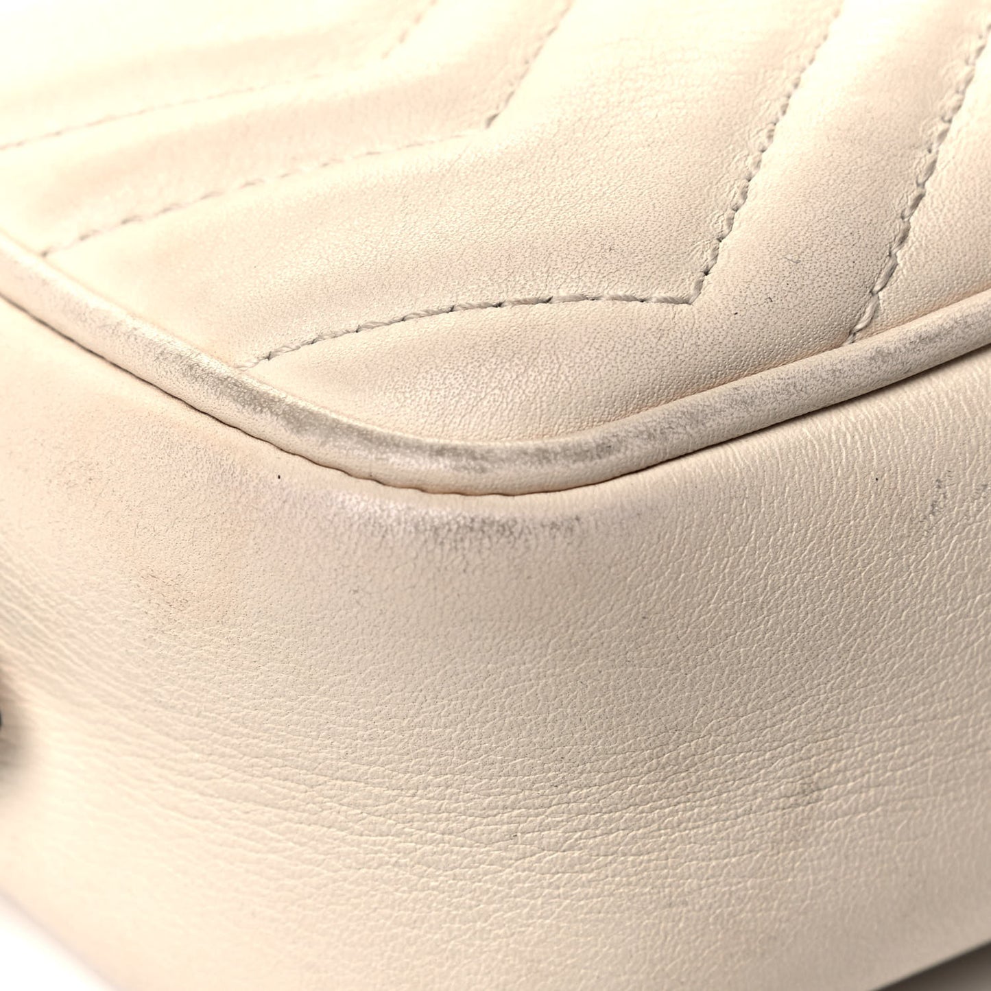 Calfskin Matelasse Mini GG Marmont Chain Shoulder Bag White