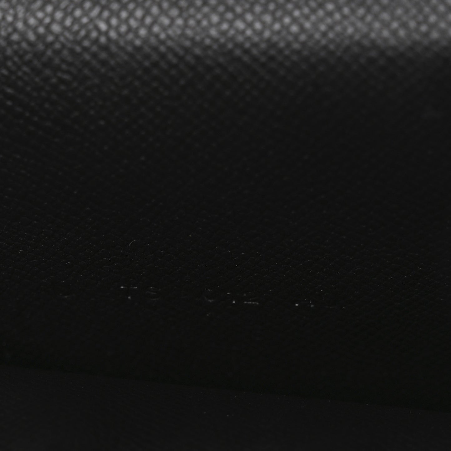 Epsom Kelly Pocket Compact Wallet Black