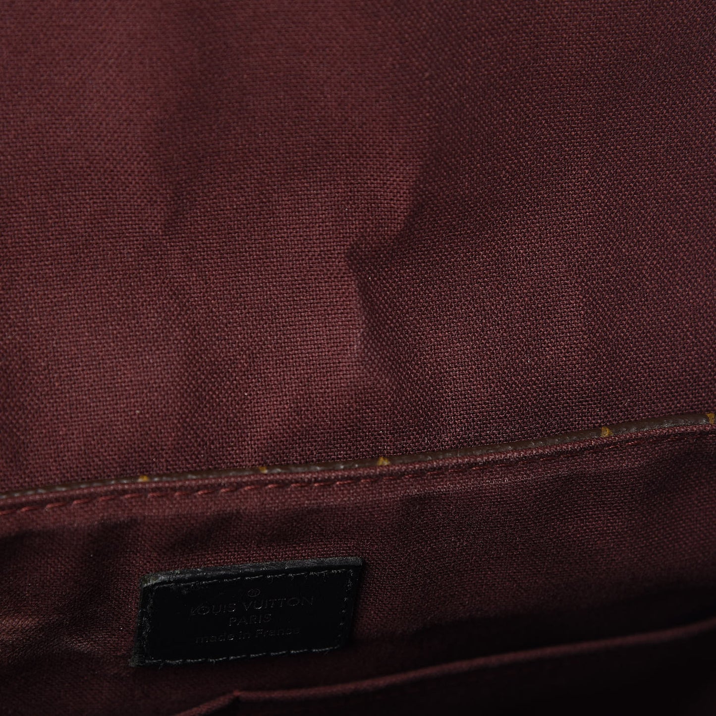 Monogram Macassar District PM