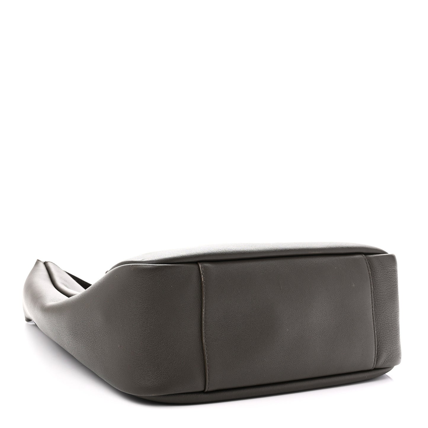Smooth Calfskin Large Le 5 A 7 Soft Hobo Light Musk