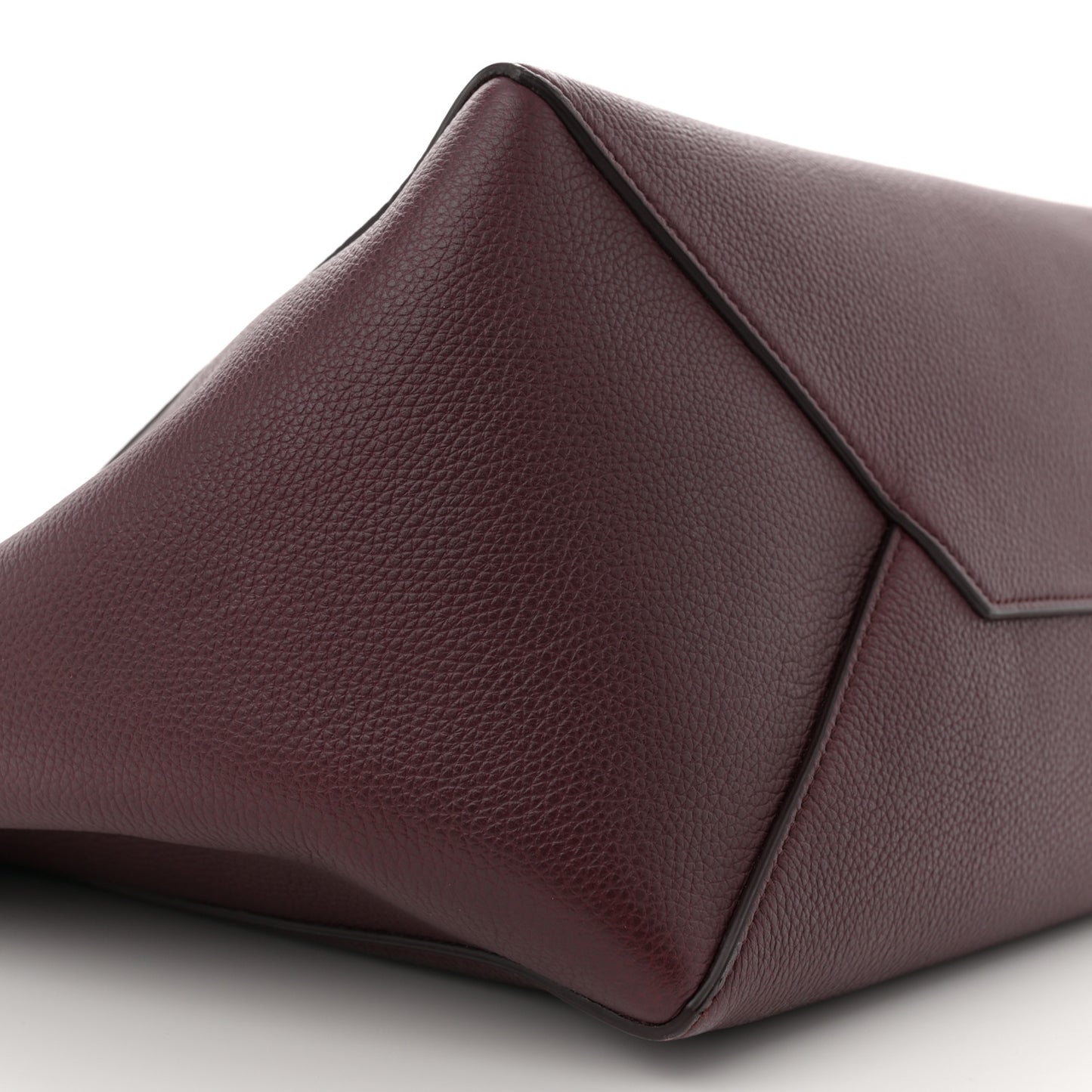 Soft Grained Calfskin Small Belt Cabas Phantom Burgundy
