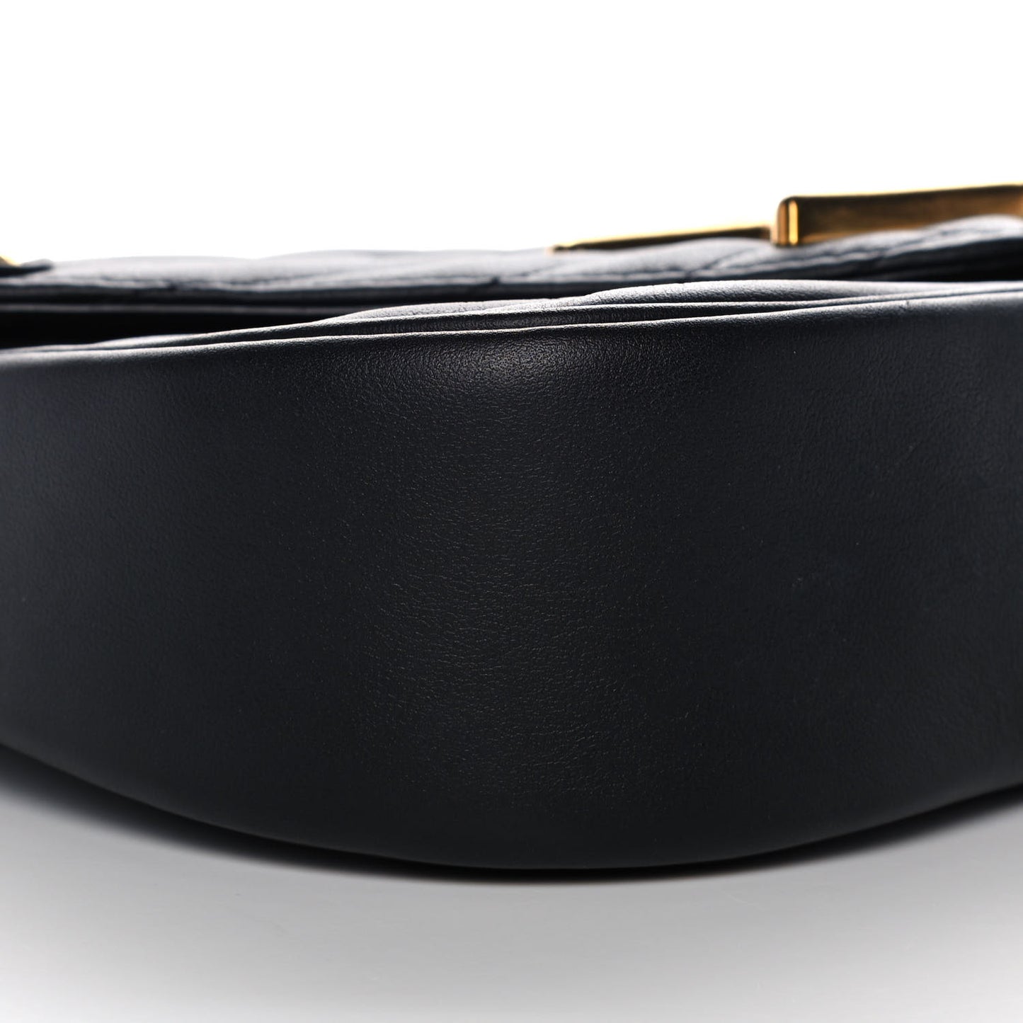 Calfskin New Wave Chain MM Black