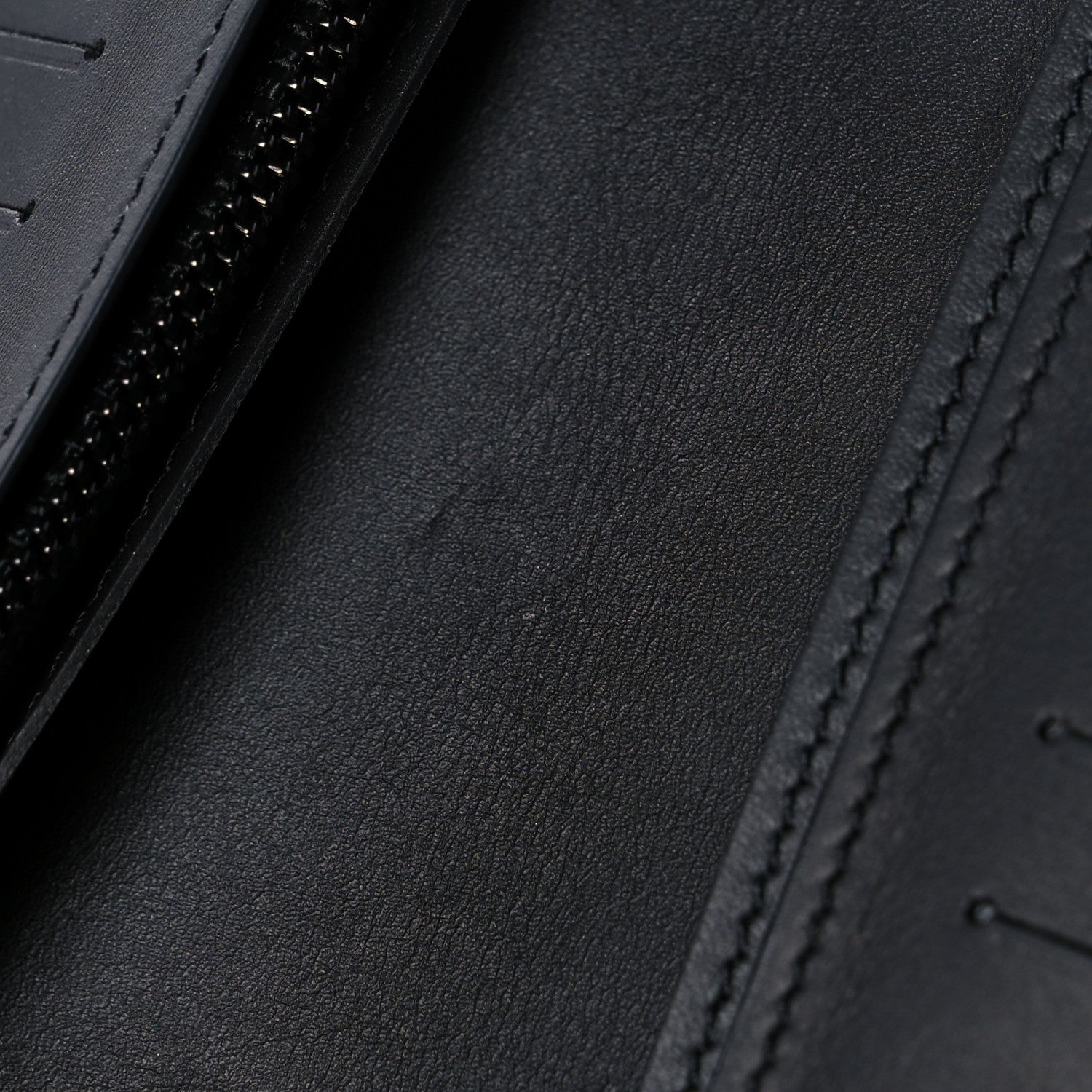 Louis Vuitton Taiga Rainbow Brazza Wallet Black 10 of 13