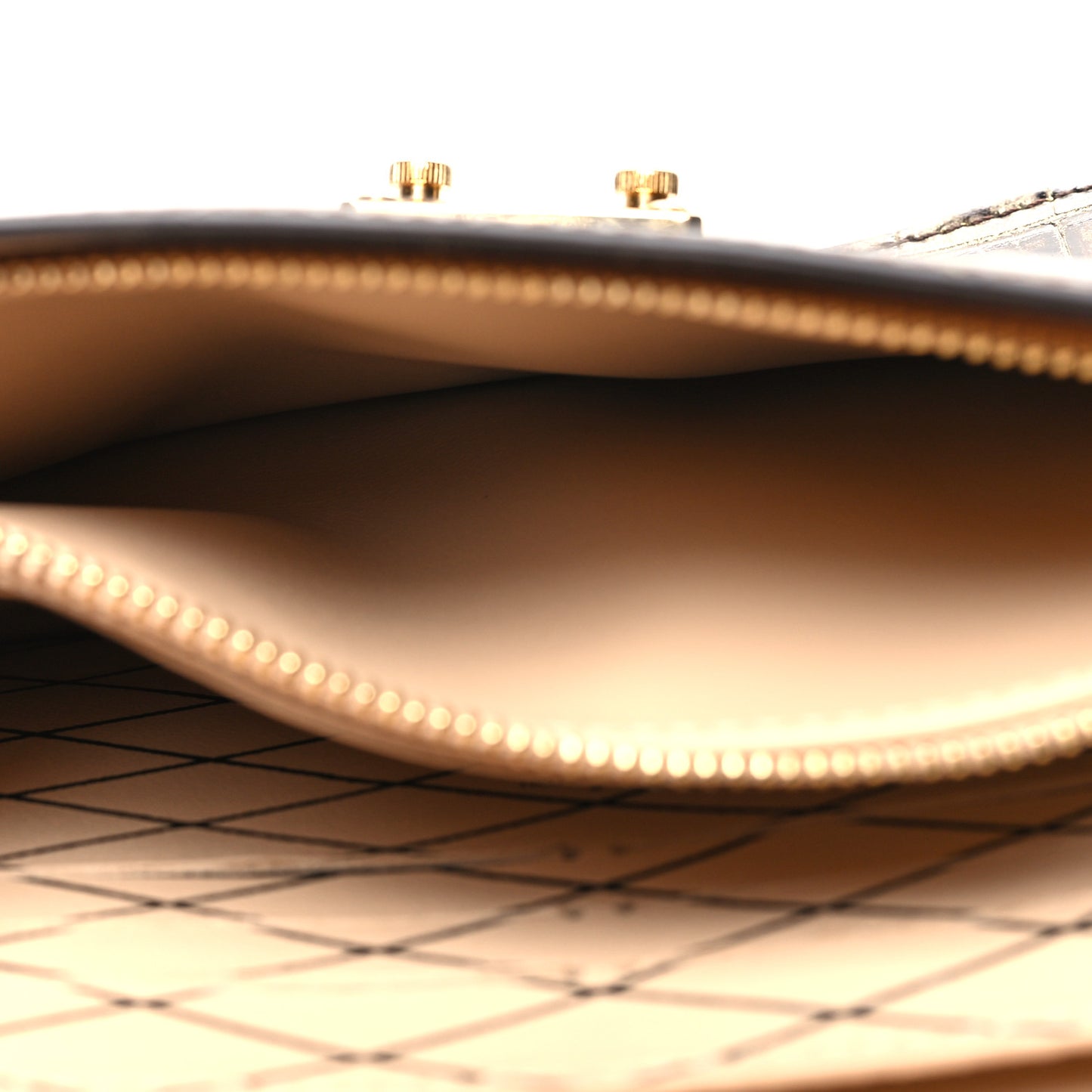 Crocodile Trunk Chain Wallet Gold Black