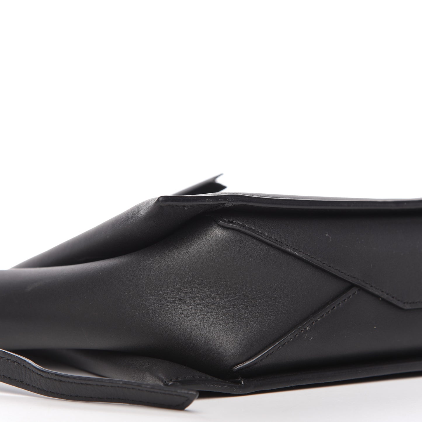 Smooth Calfskin Tri-Fold Clutch on Chain Black