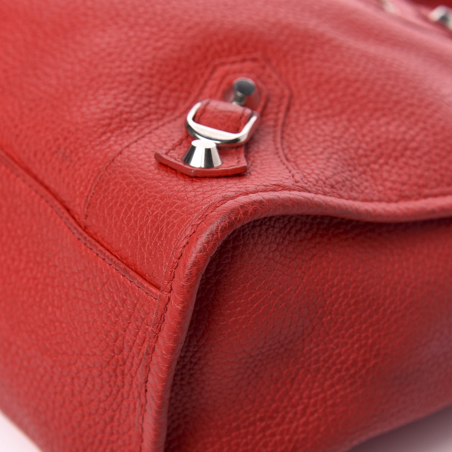 Vibrato Calfskin Classic Silver Hardware City Rouge Cerise