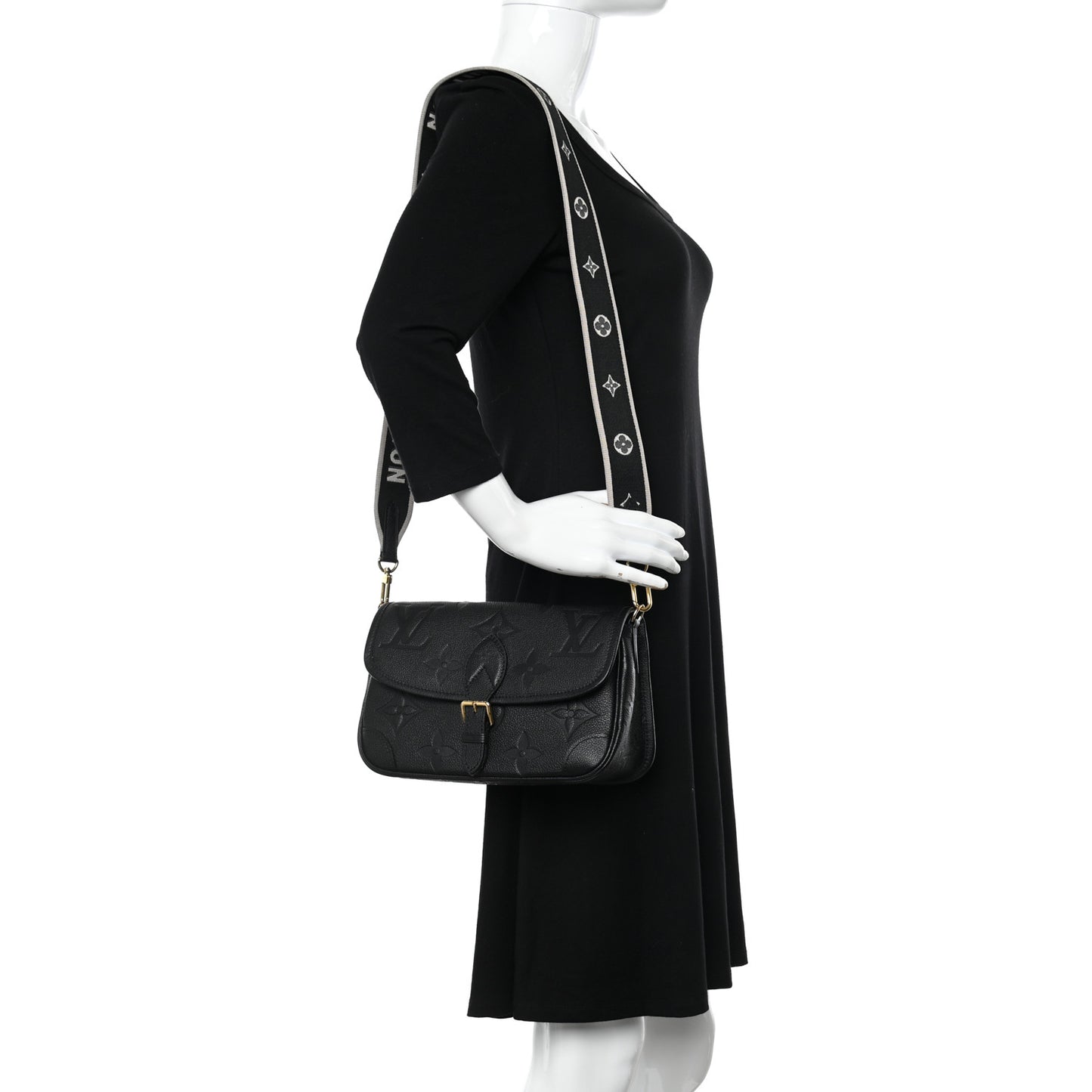 Empreinte Monogram Giant Diane Black