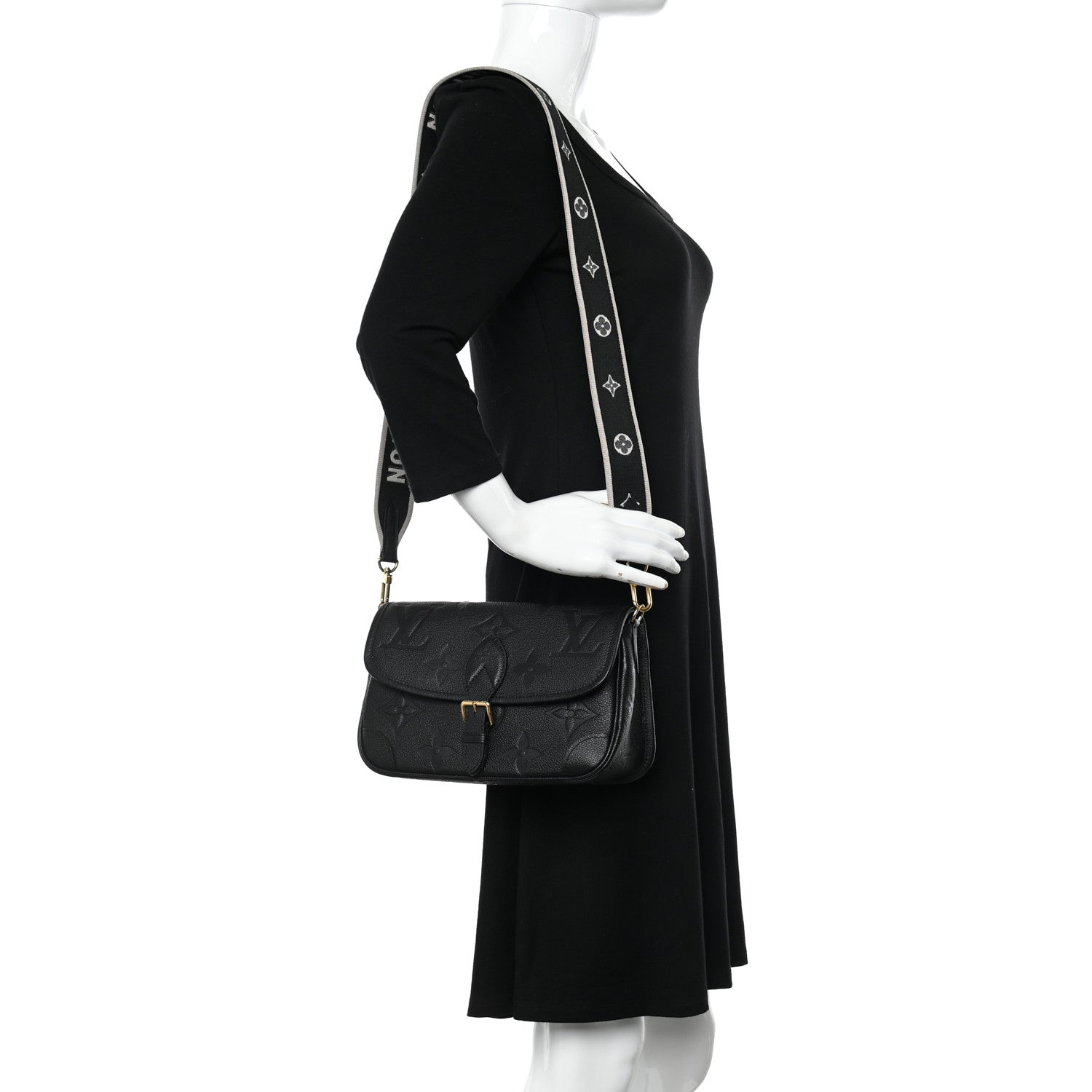 Louis Vuitton Empreinte Monogram Giant Diane Black 2 of 8