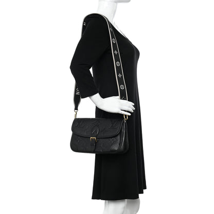 Louis Vuitton Empreinte Monogram Giant Diane Black 2 of 8