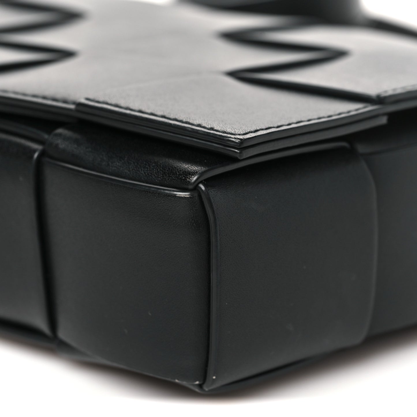 Lambskin Maxi Intreccio Speed Cassette Crossbody Bag Black