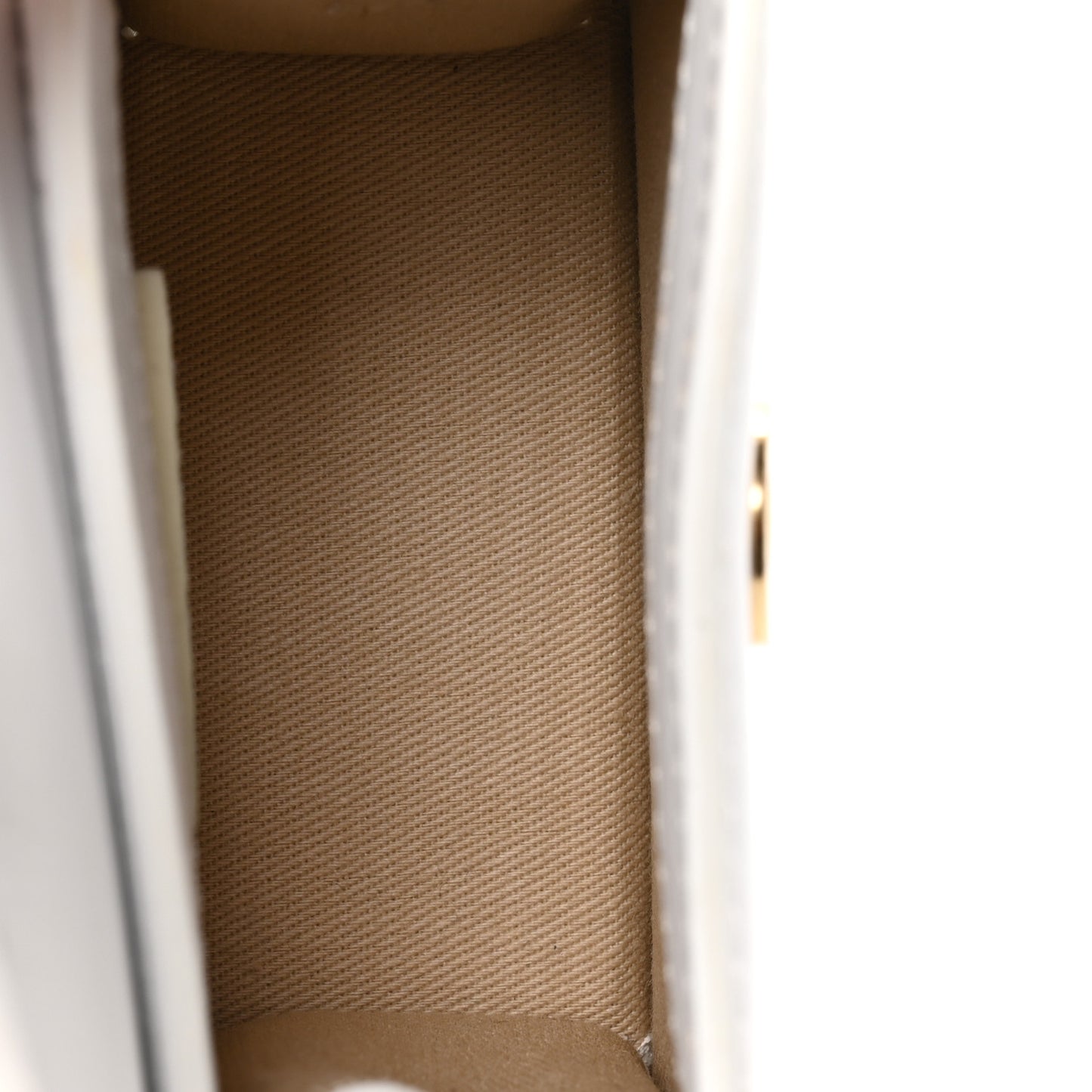 Smooth Calfskin Le Chiquito White