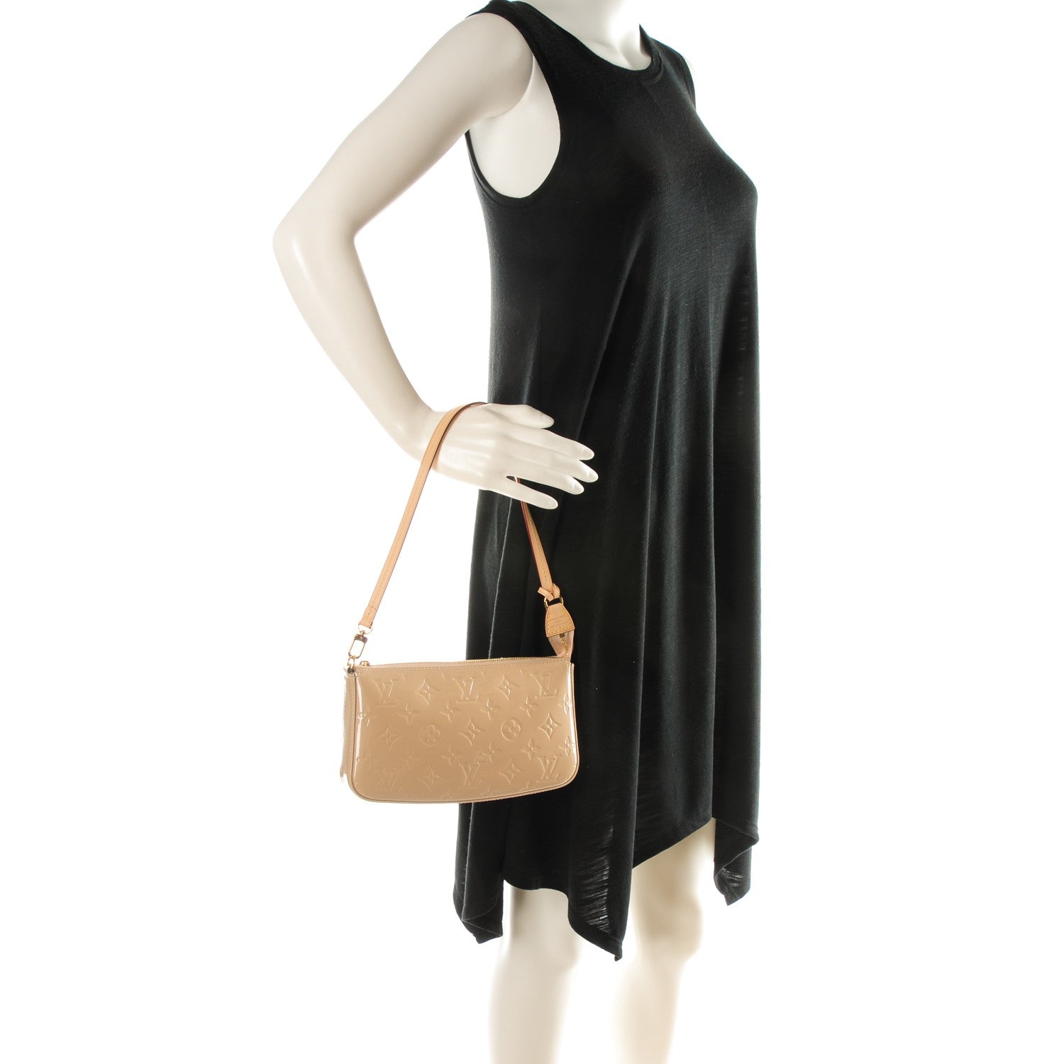Louis Vuitton Vernis Pochette Accessories NM Dune 2 of 7