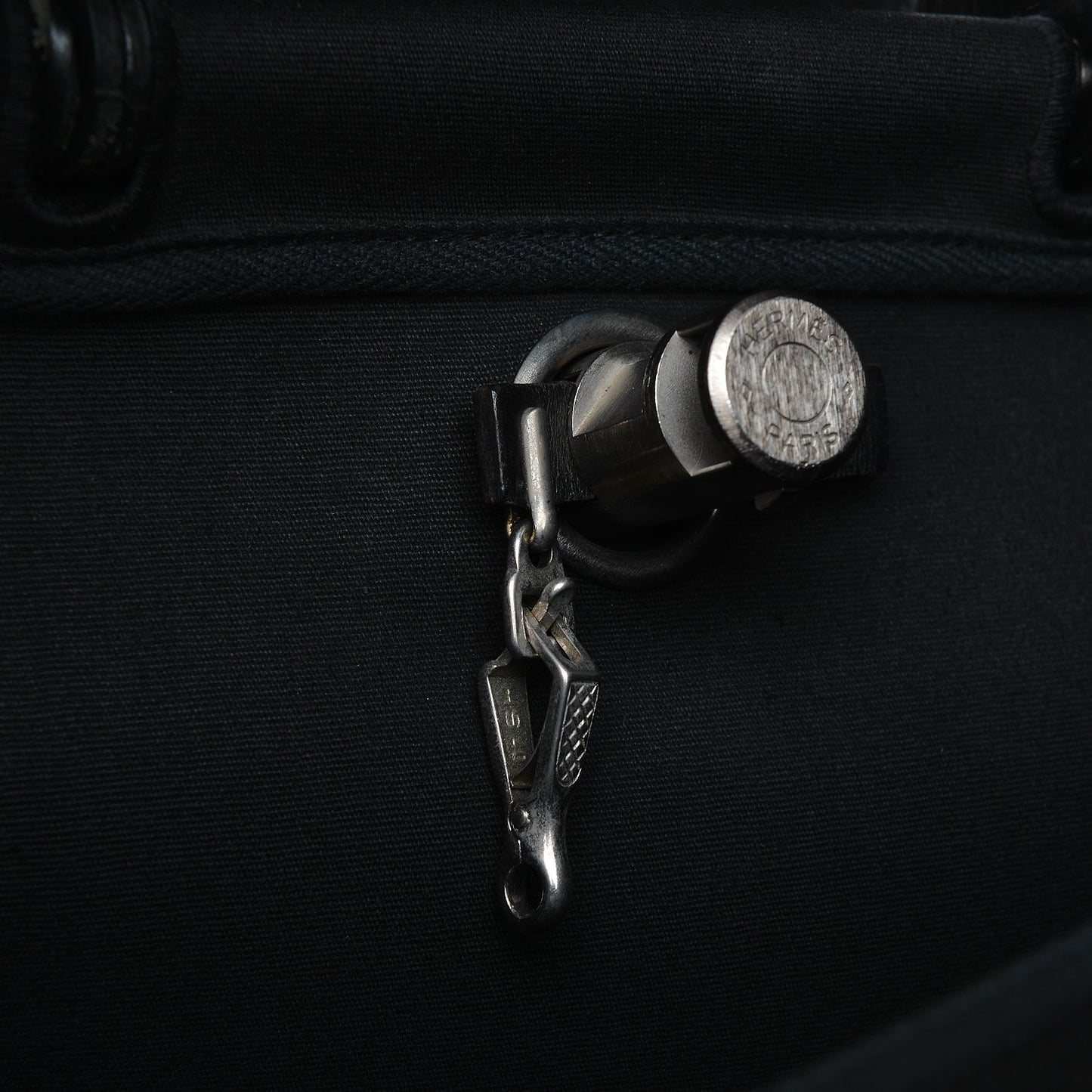 Toile Vache Calfskin Herbag 39 MM Black
