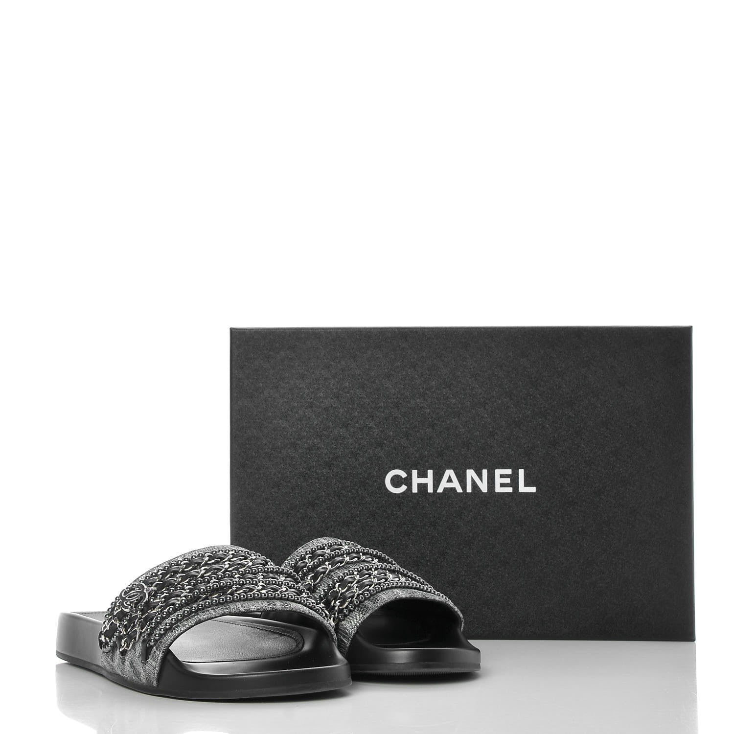 Chanel Fantasy Lambskin Pearl Chain Flat Sandals 40 Silver Black 9 of 9