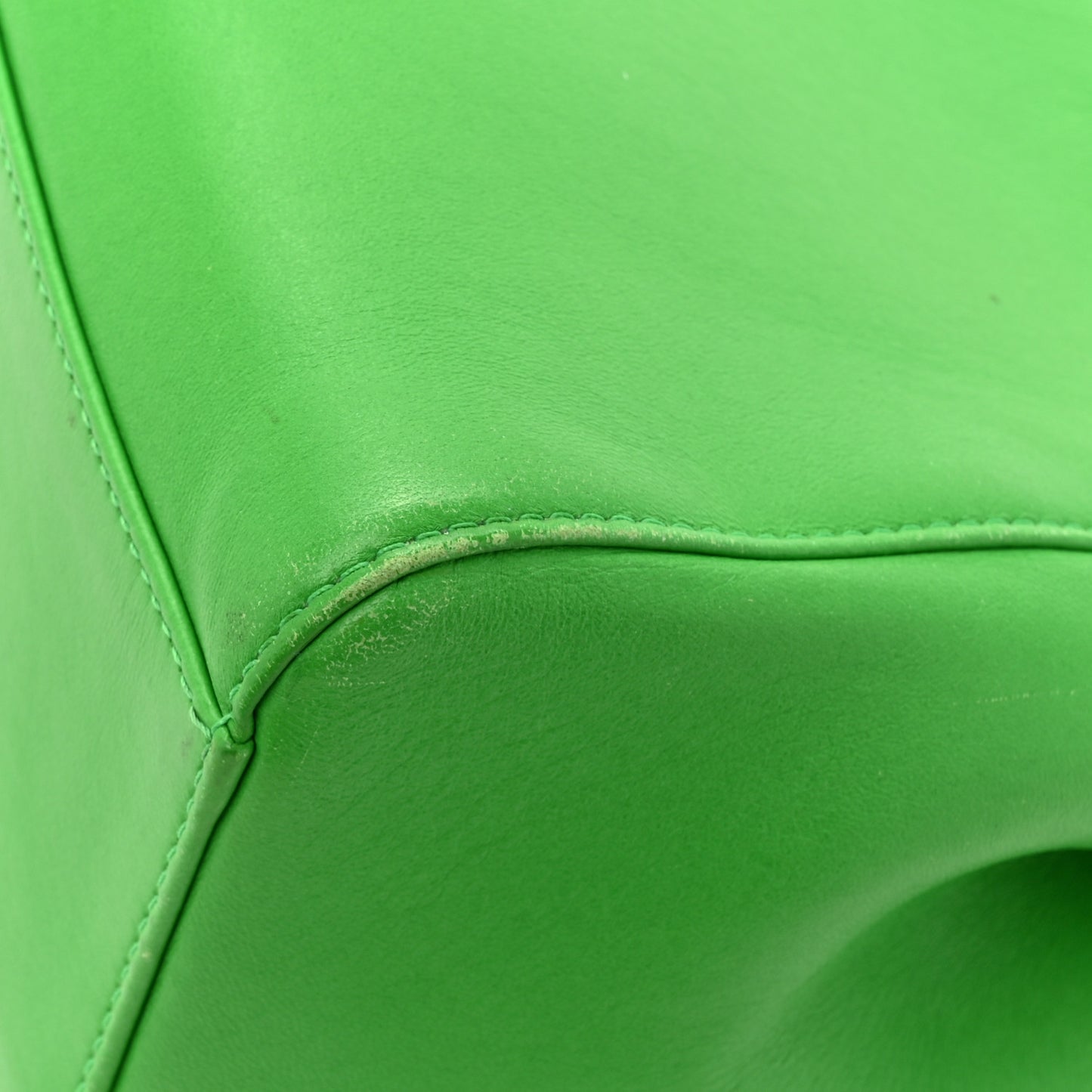 Nappa Mini Peekaboo Iconic Satchel Tomatillo
