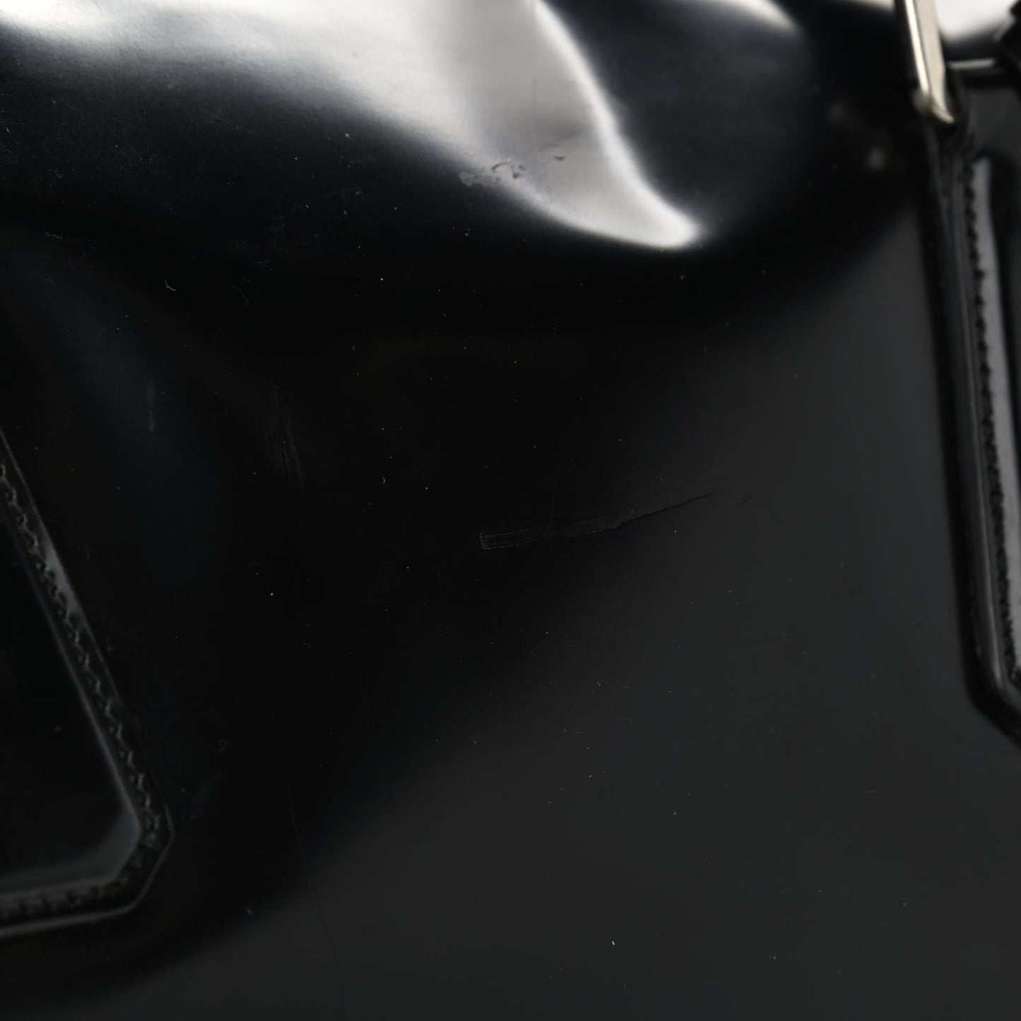 Spazzolato Large Zip Around Briefcase Black
