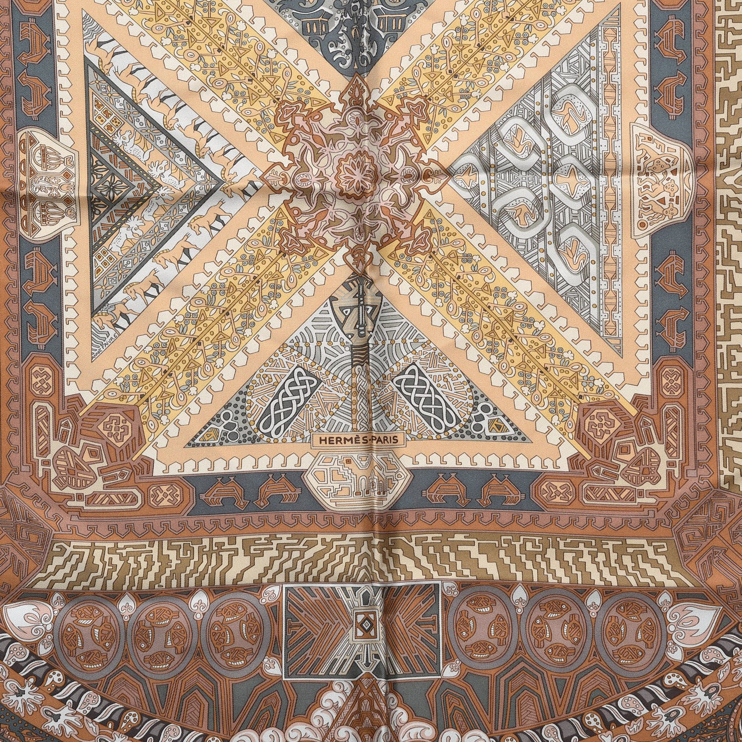 Hermes Silk Sur Un Tapis Volant Scarf 90 4 of 8