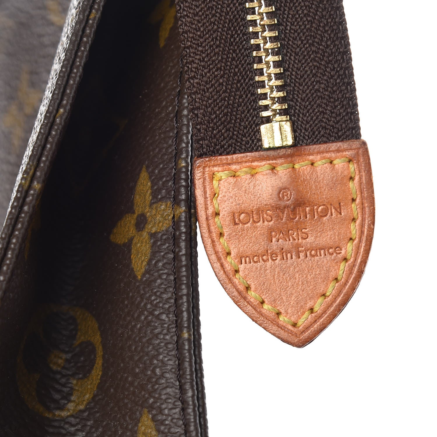 Louis Vuitton Monogram Toiletry Pouch 19 6 of 11