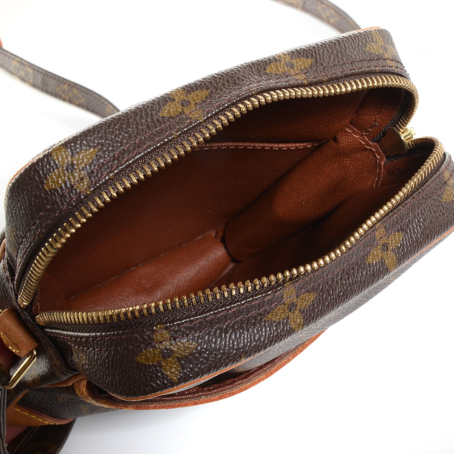 Louis Vuitton Monogram Danube 20 5 of 7