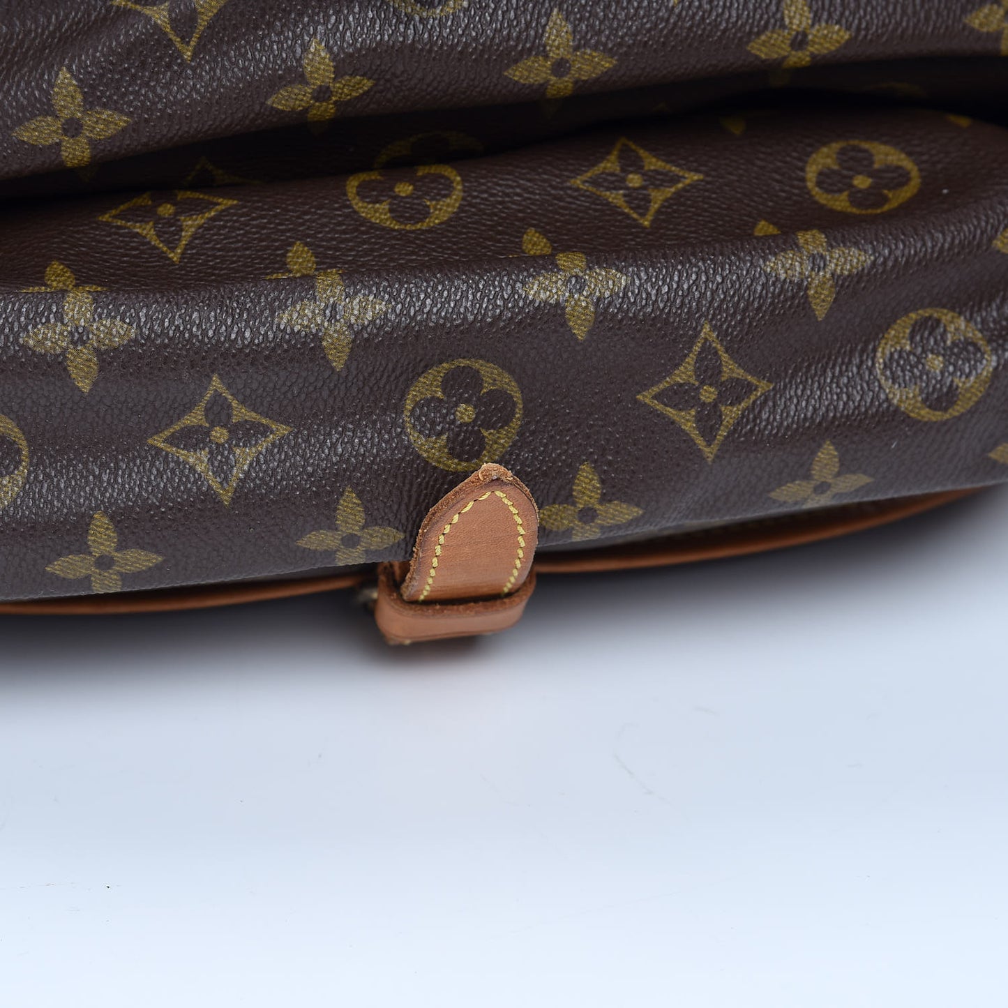 Monogram Saumur 30