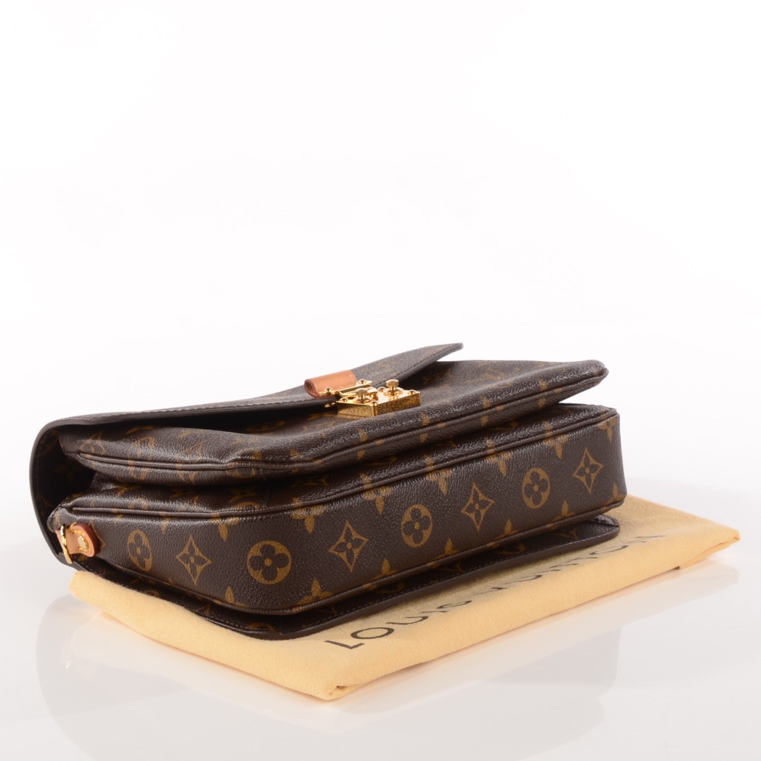 Louis Vuitton Monogram Pochette Metis 4 of 7