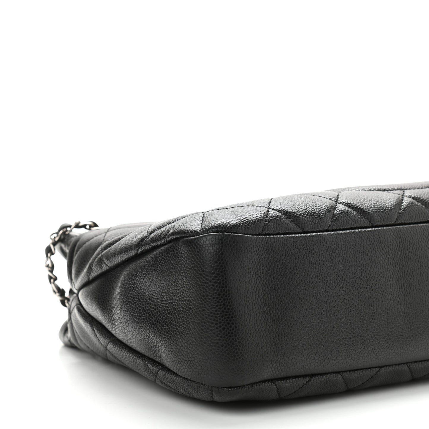 Caviar Quilted CC Timeless Soft Tote Black