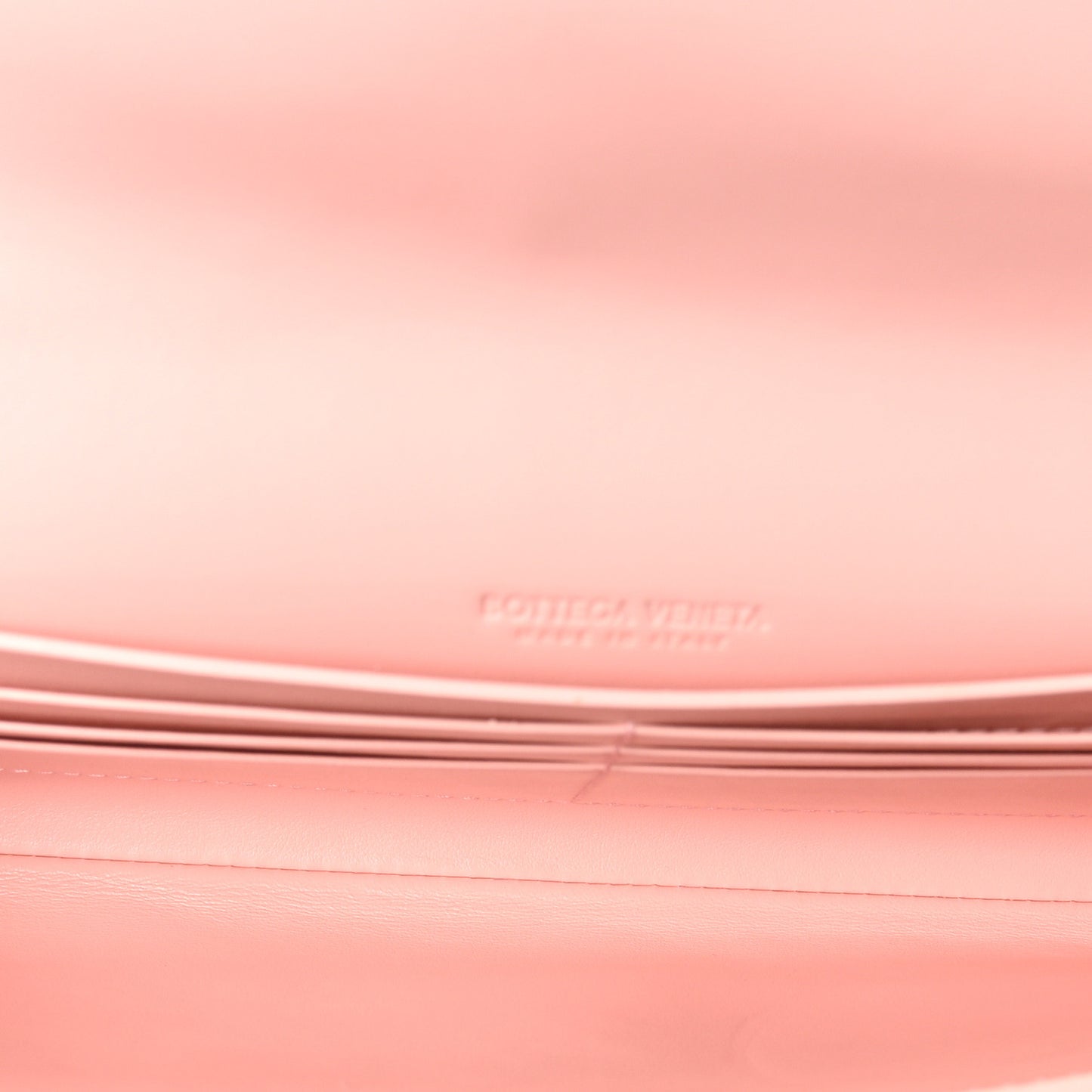 Nappa Intrecciato Long Andiamo Top Handle Clutch Rose