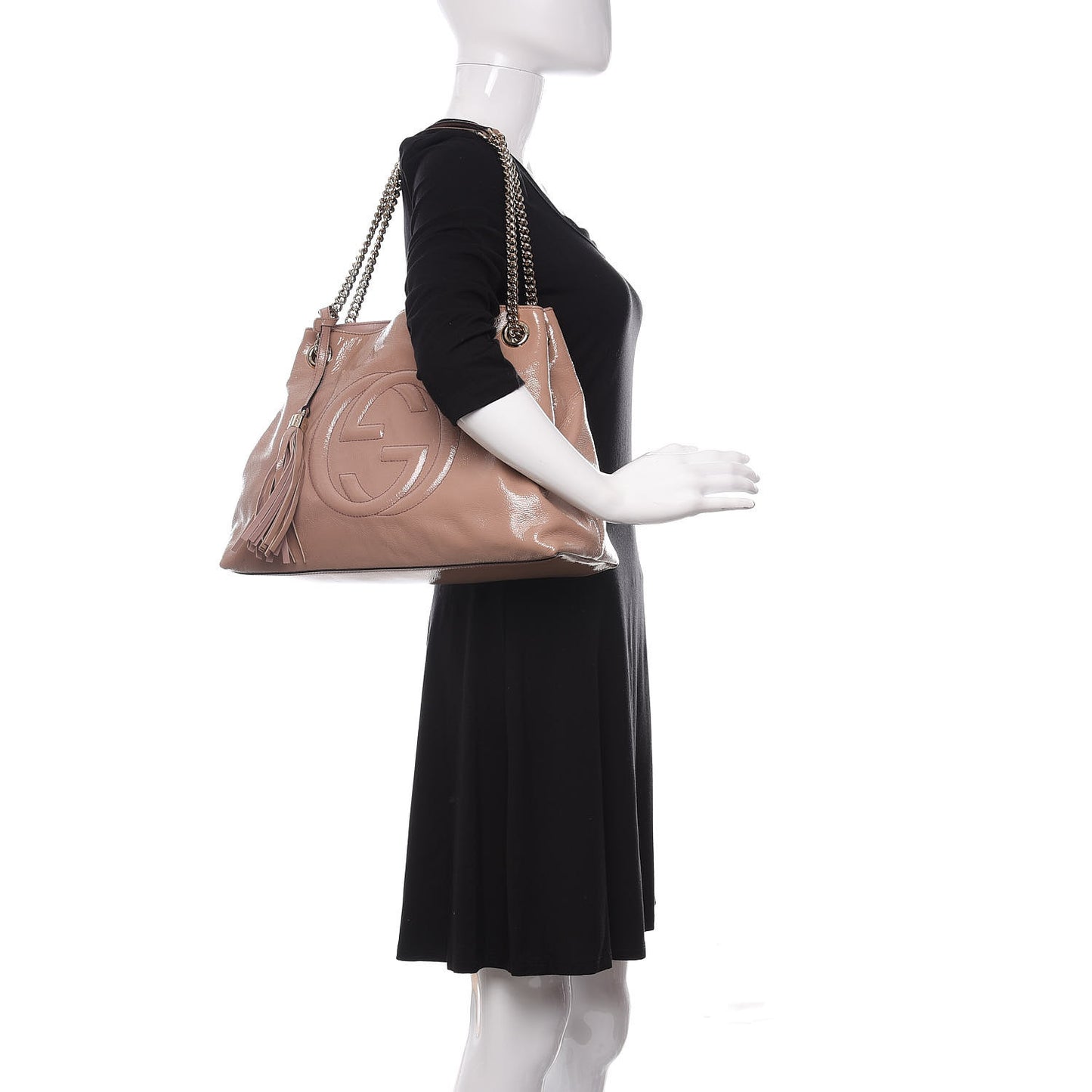 Patent Medium Soho Chain Shoulder Bag Dark Cipria